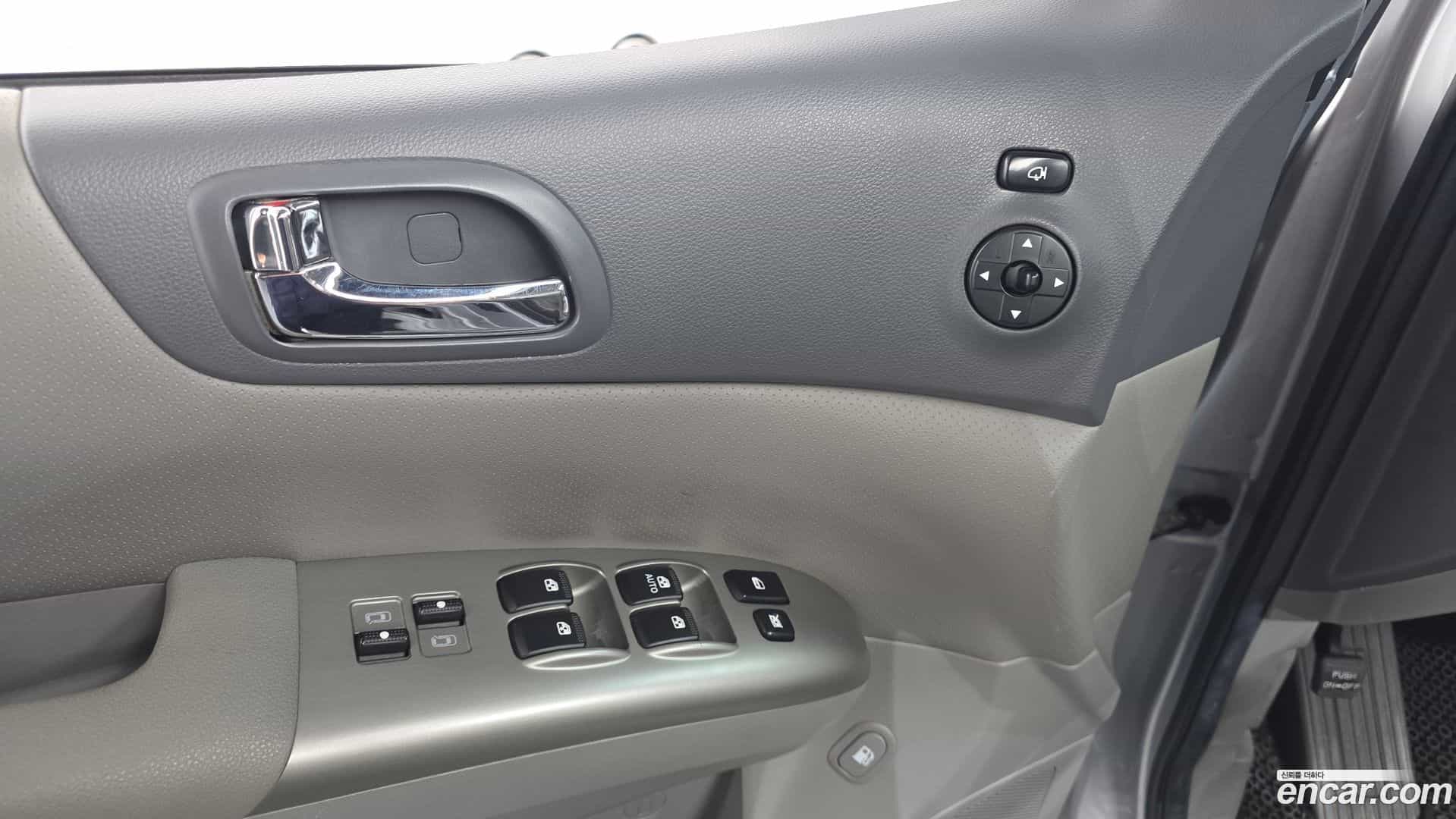 Canival Kia 2009.10-OPTION-017