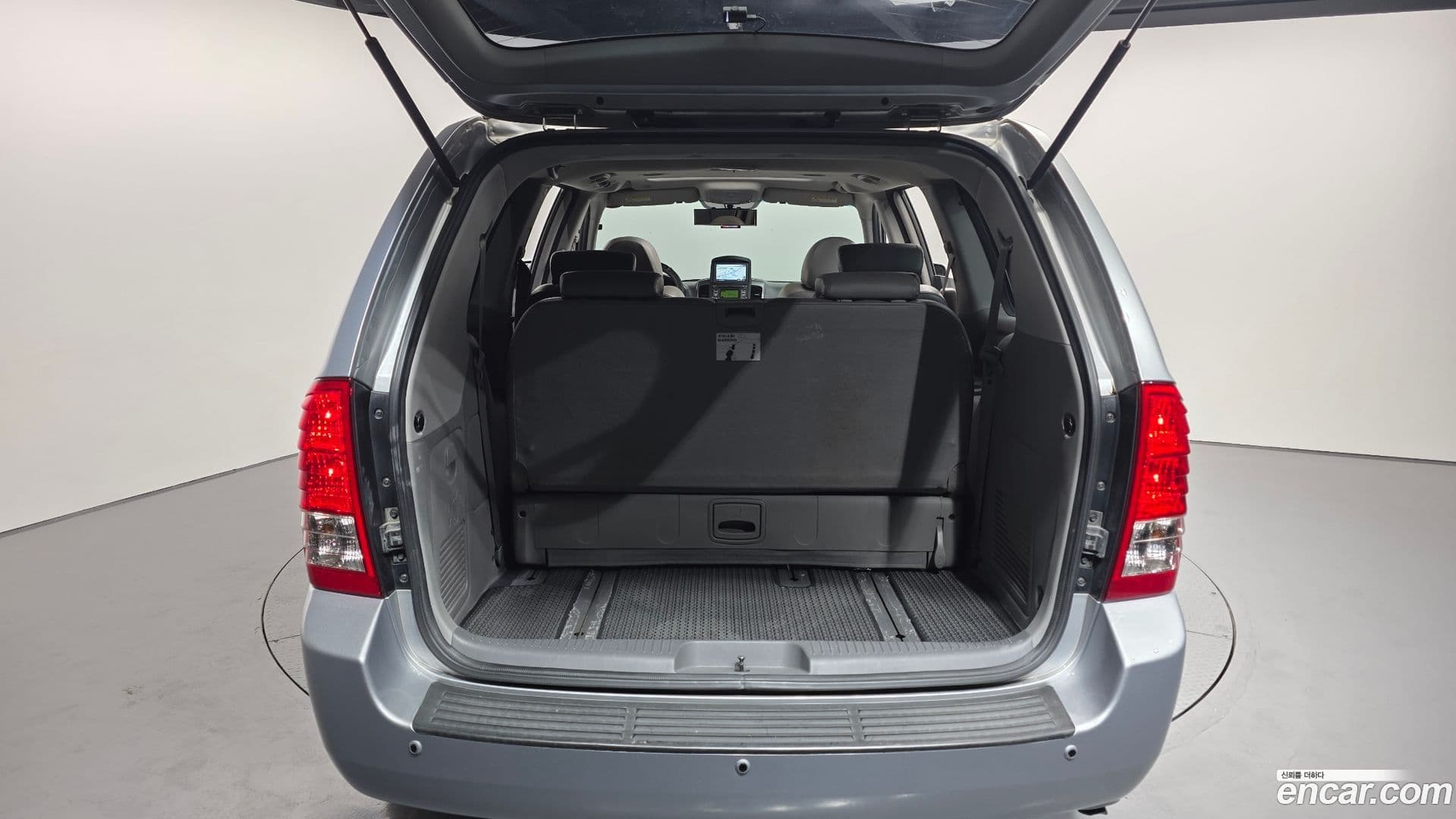 Main__Slider__Photo:Canival Kia 2009.10-19