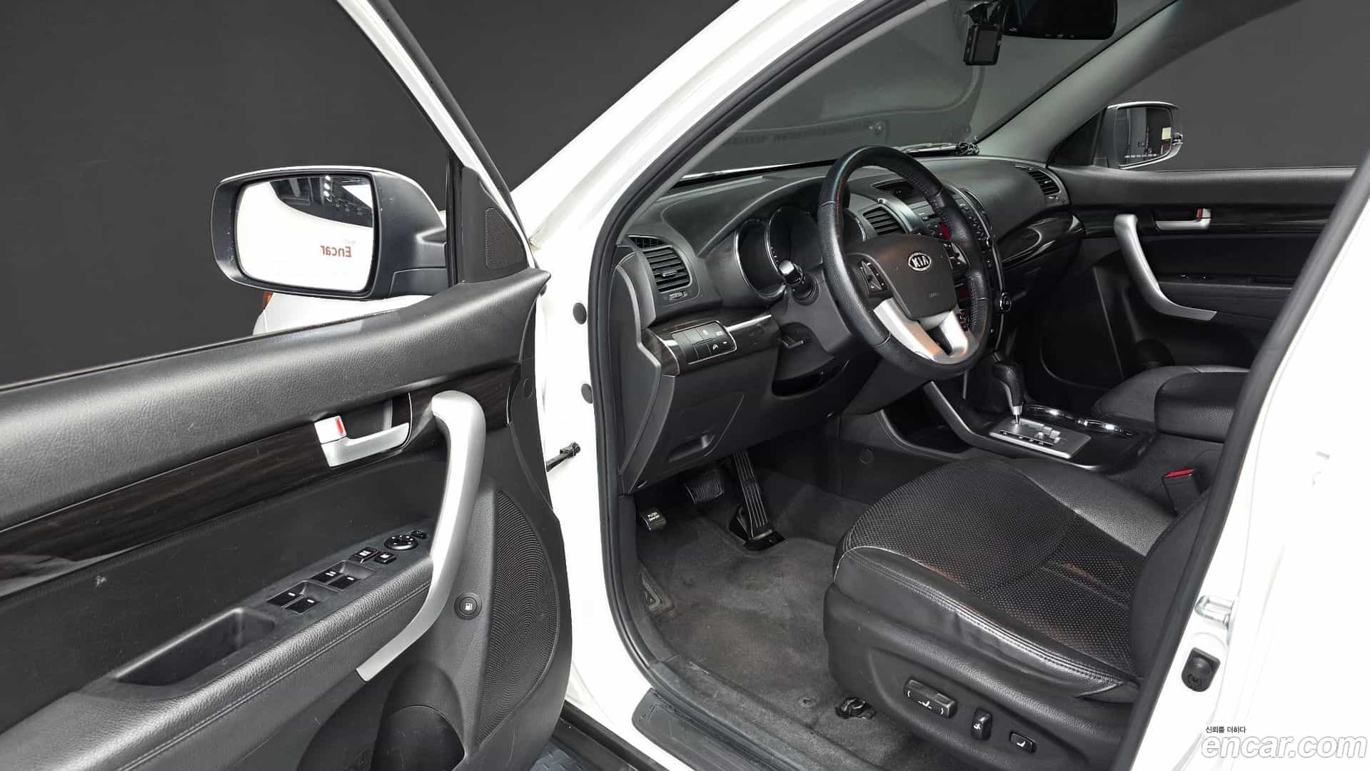 Sorento Kia 2010.2-OPTION-015