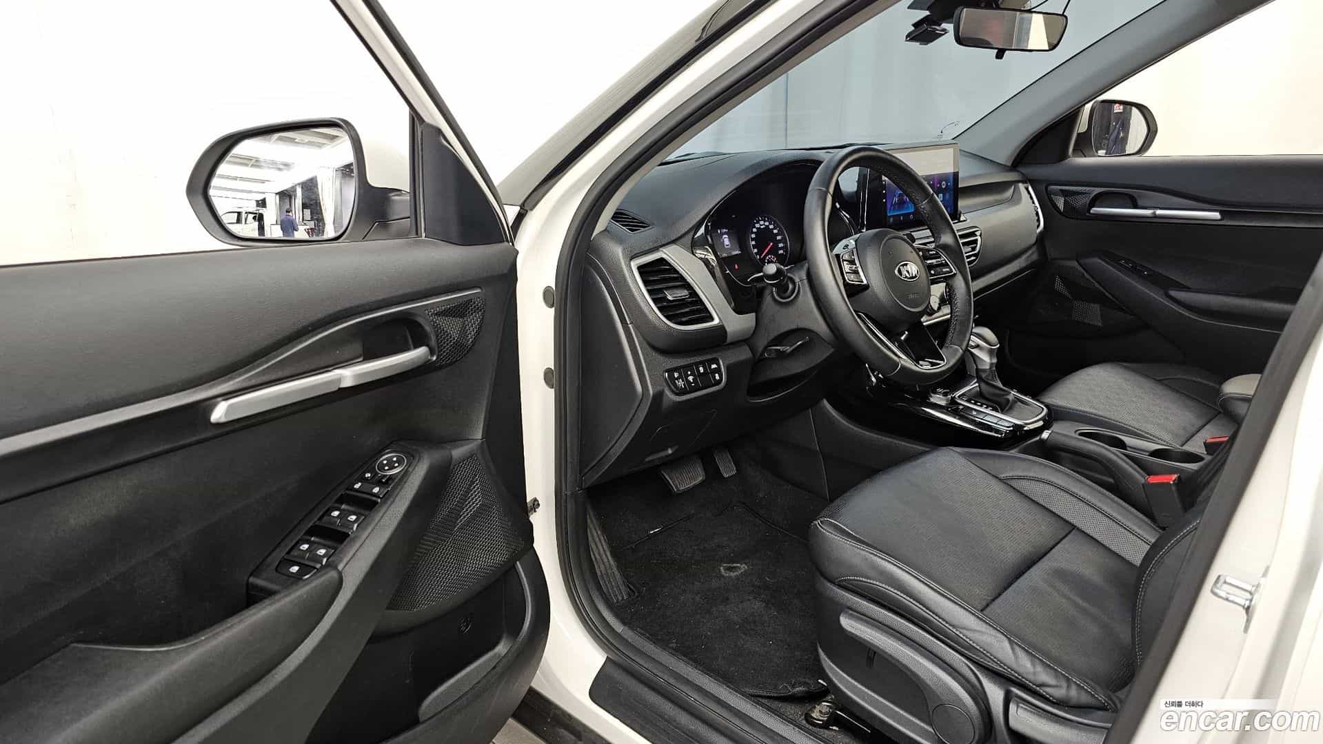 Seltos Kia 2021.4-INNER-010