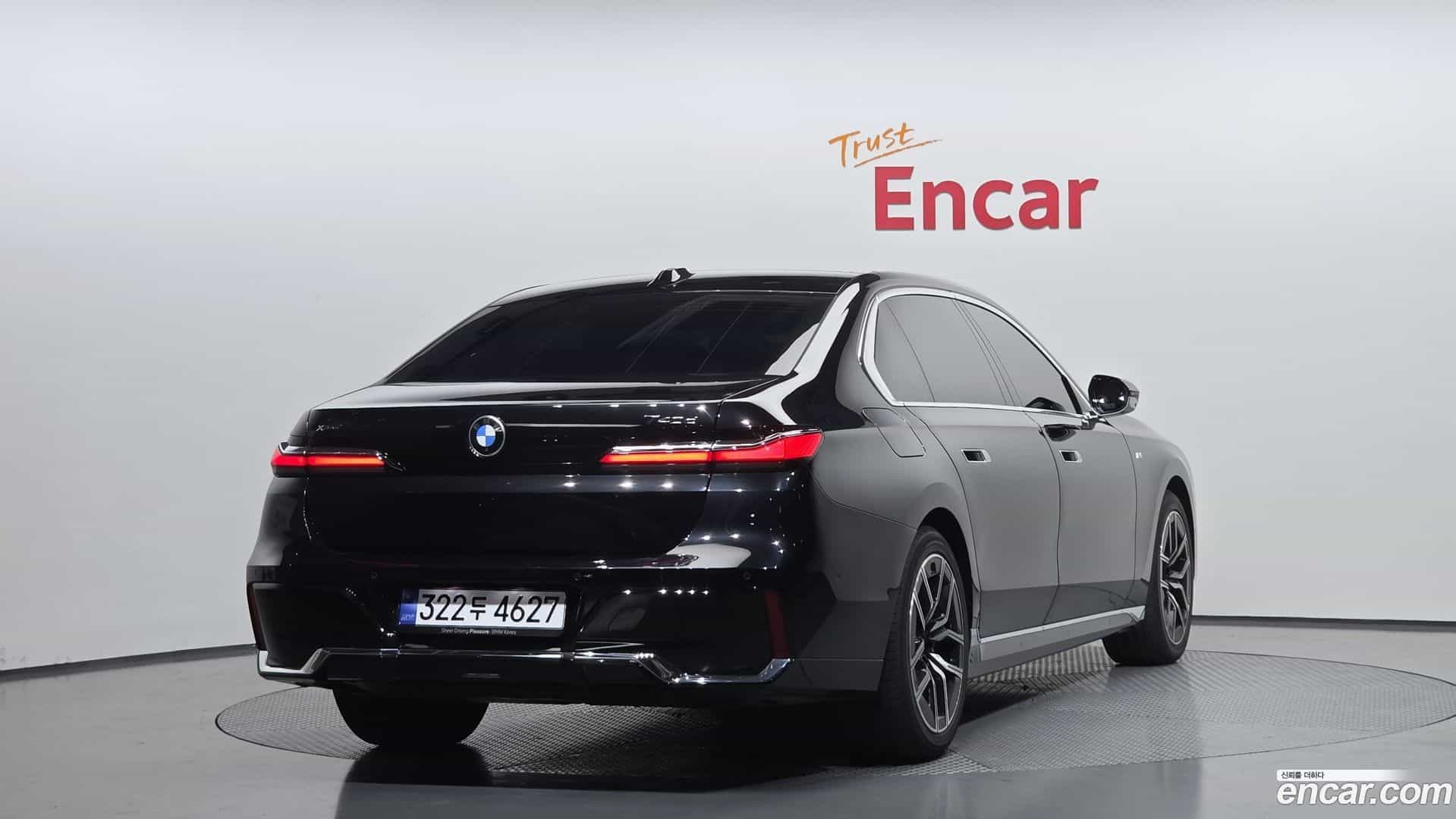 7-Series BMW 2025.3-OUTER-002