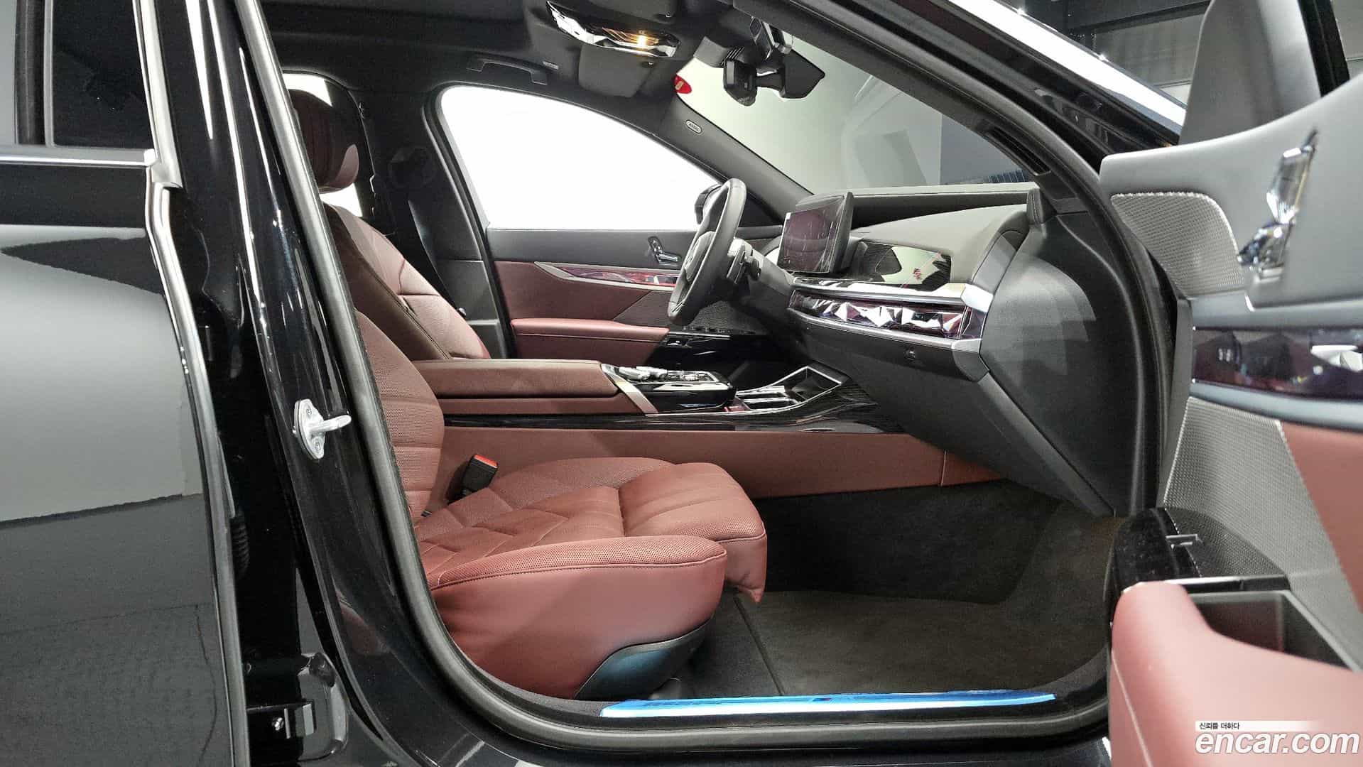 7-Series BMW 2025.3-OPTION-015