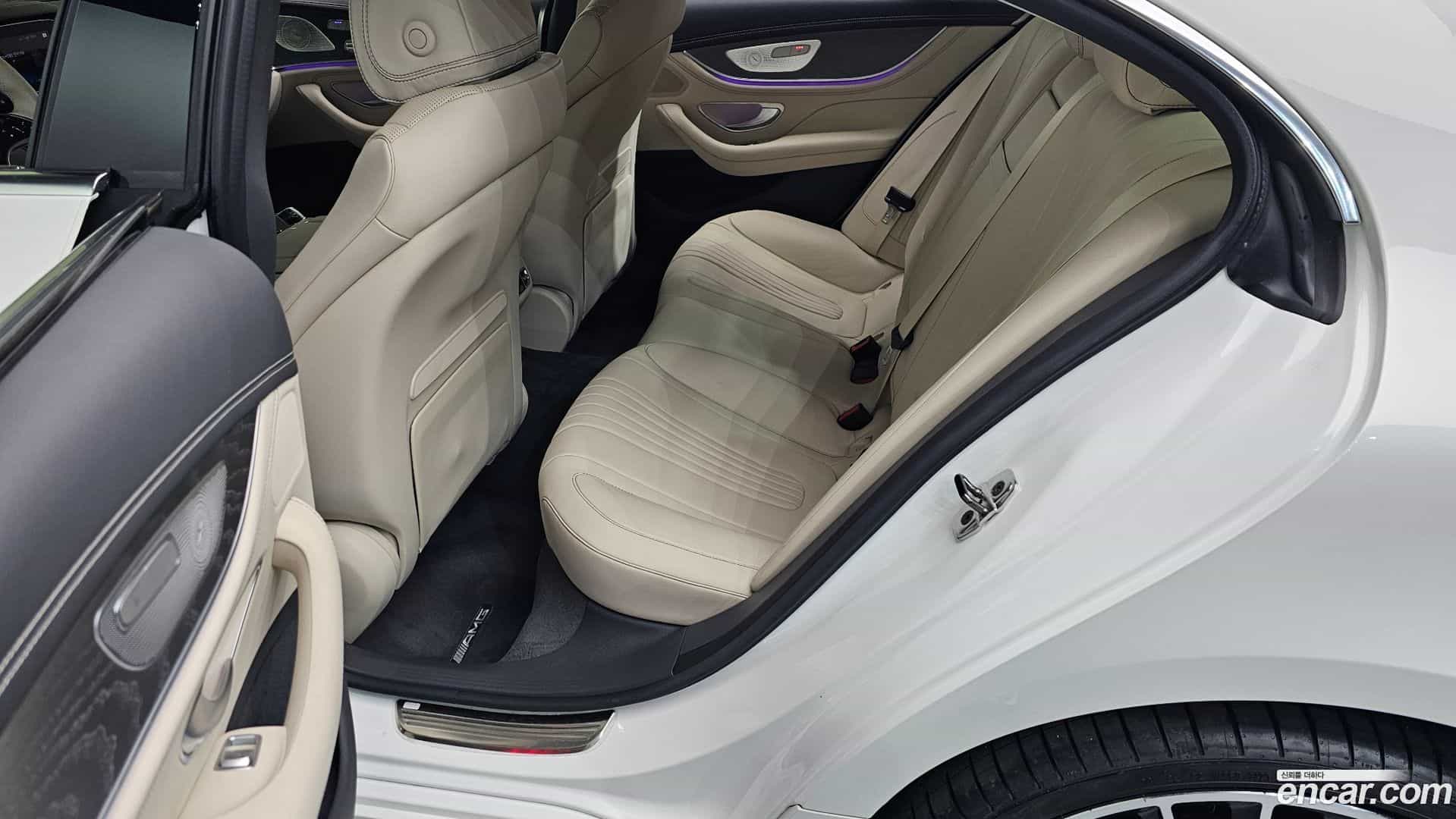 CLS-Class Mercedes-Benz 2023.9-OPTION-017