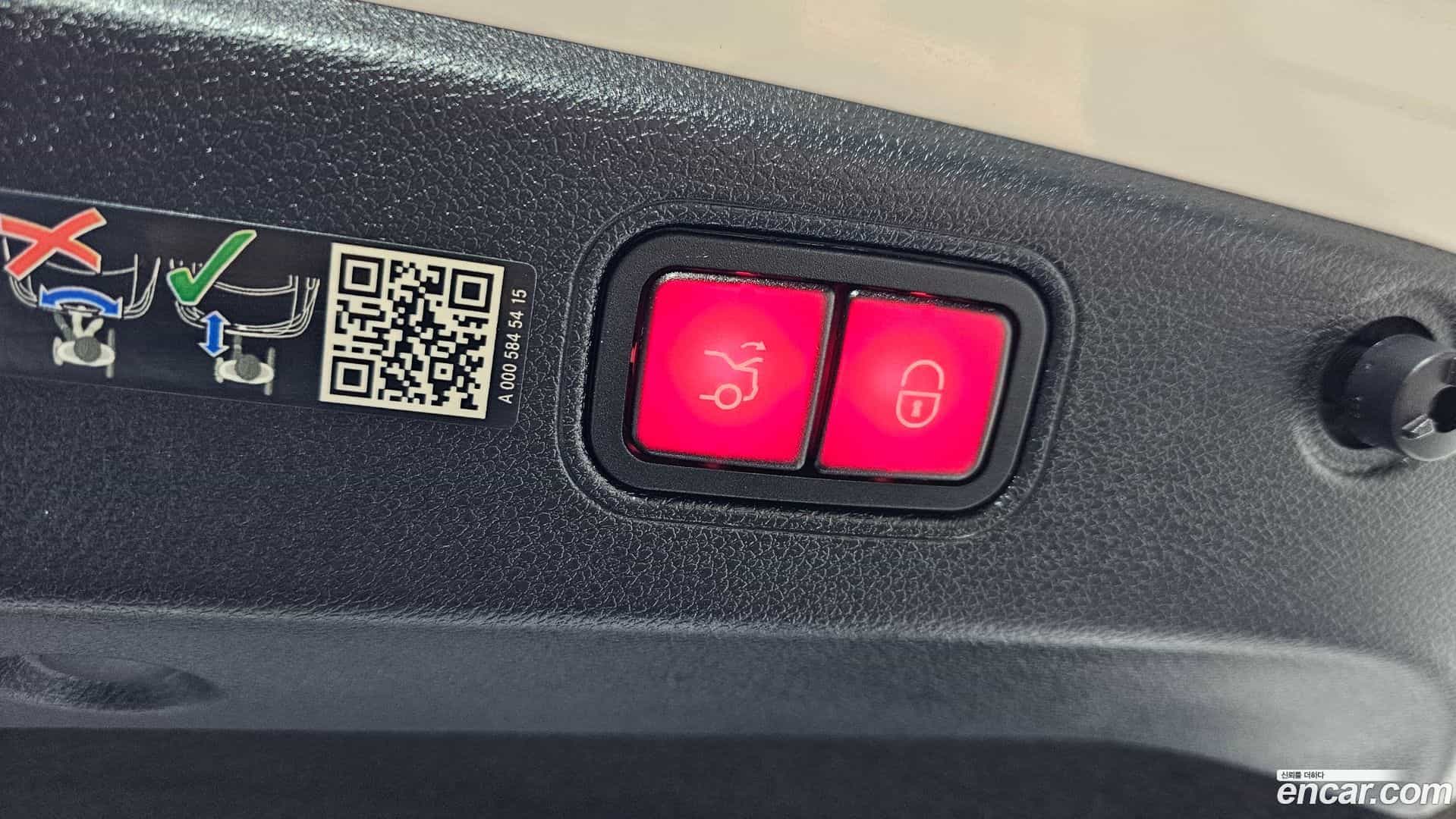 CLS-Class Mercedes-Benz 2023.9-OPTION-024