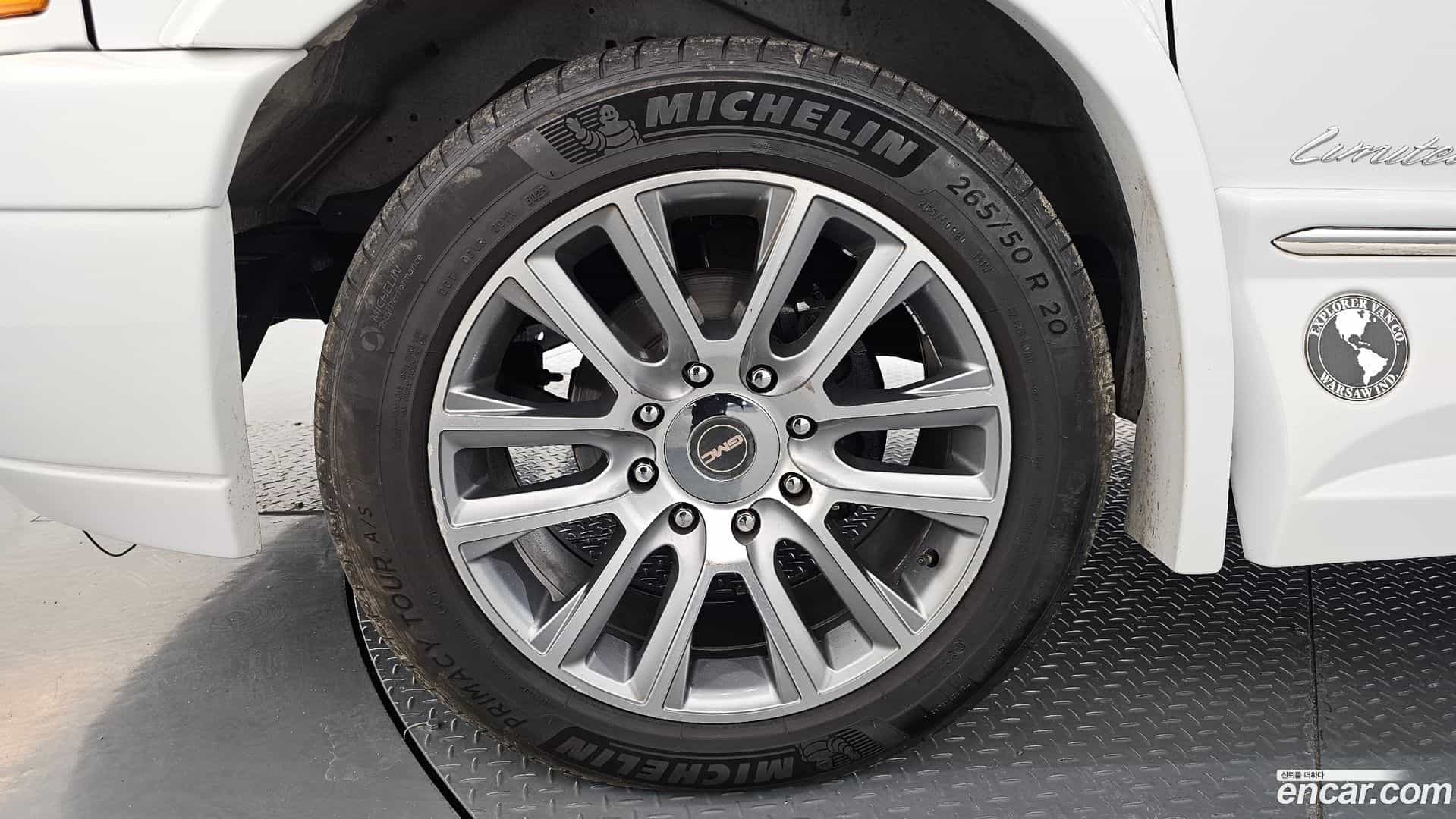 Savana GMC 2020.7-OUTER-005