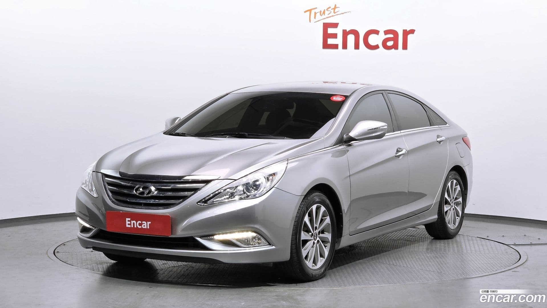 Main__Slider__Photo:Sonata Hyundai 2014.6-0