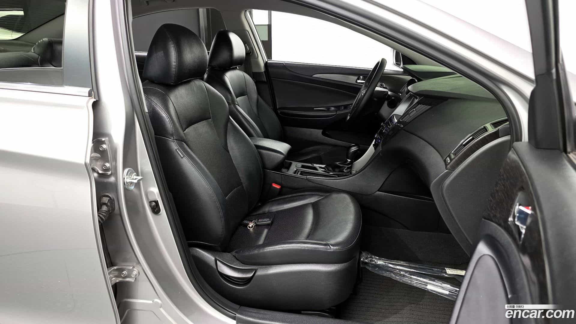 Sonata Hyundai 2014.6-INNER-010
