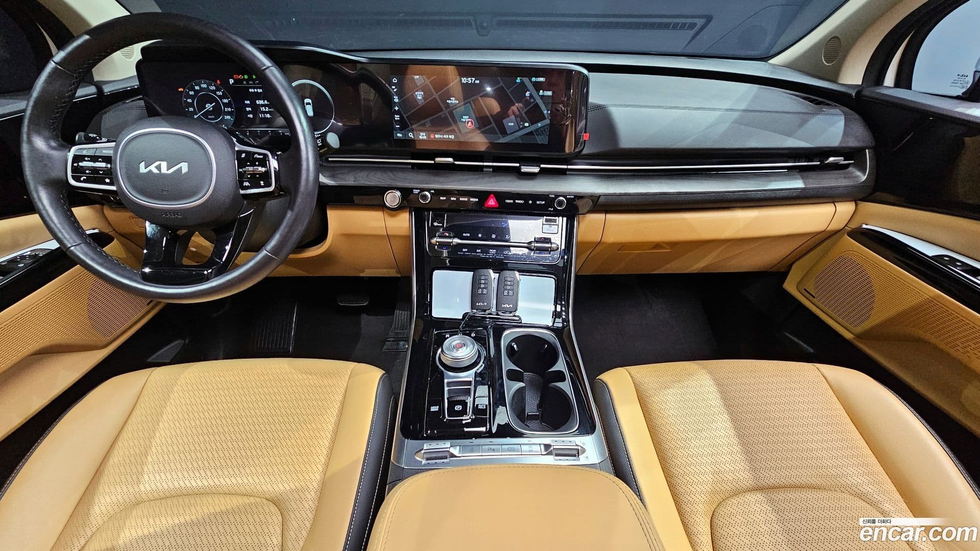 Main__Slider__Photo:Canival Kia 2023.6-6