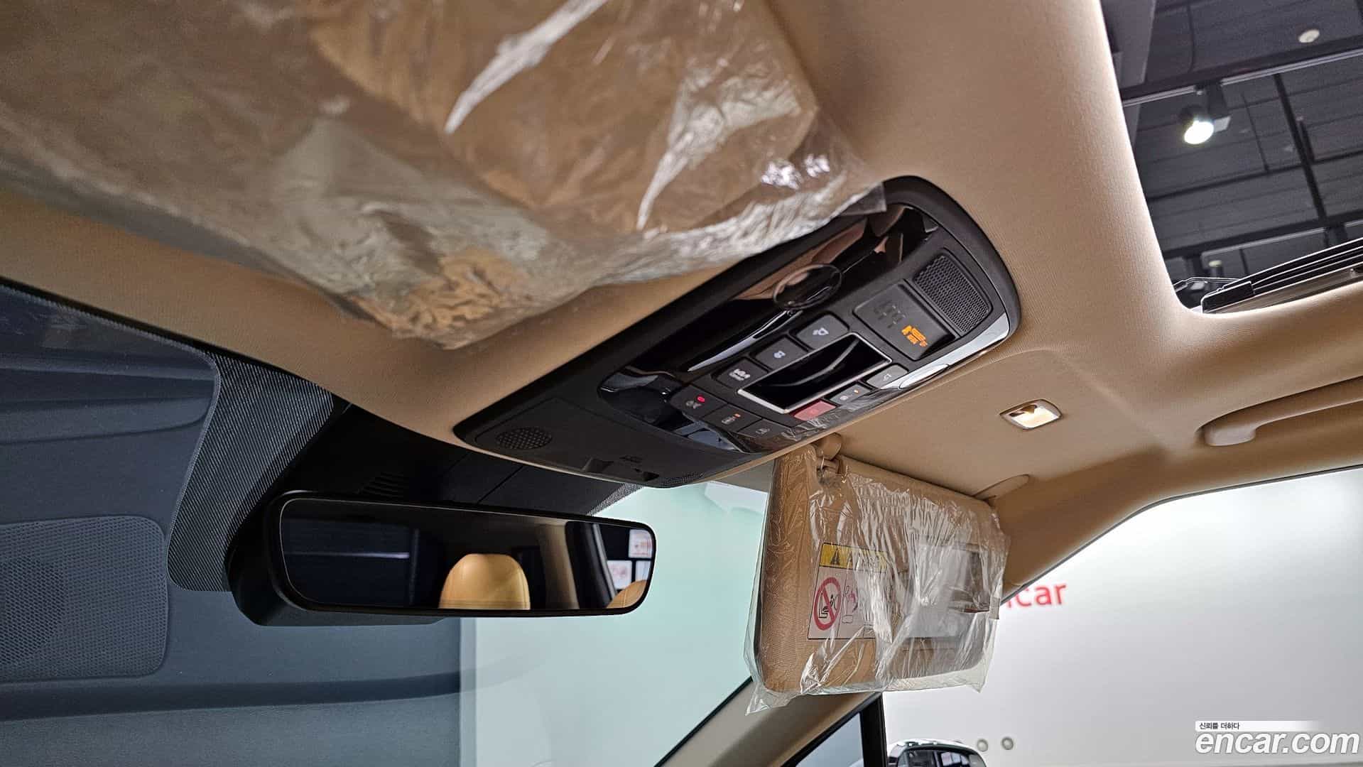 Canival Kia 2023.6-OPTION-024