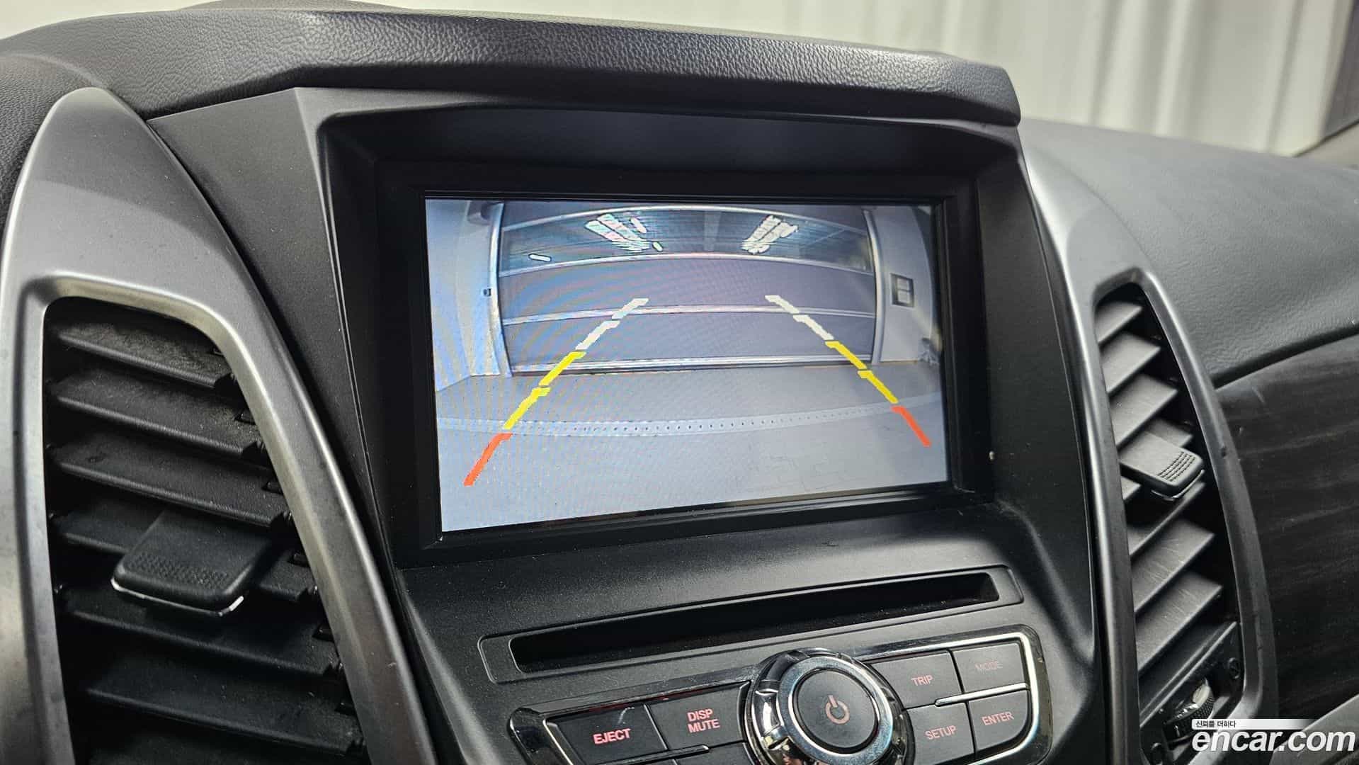 KORANDO KG_Mobility_Ssangyong 2015.0-OPTION-020