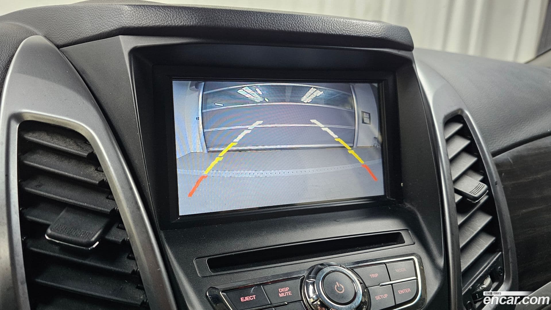 Main__Slider__Photo:KORANDO KG_Mobility_Ssangyong 2015.0-15