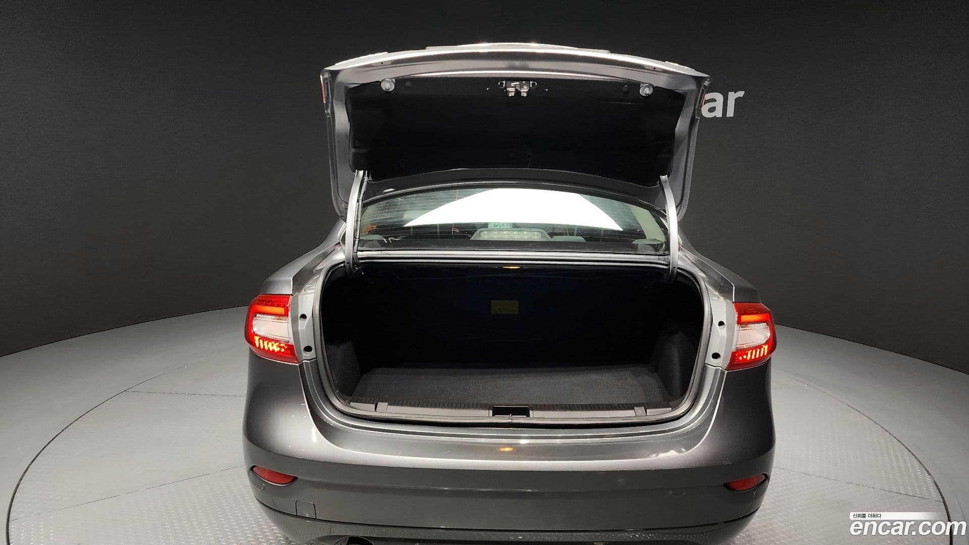 Main__Slider__Photo:SM3 Renault-KoreaSamsung 2015.5-19