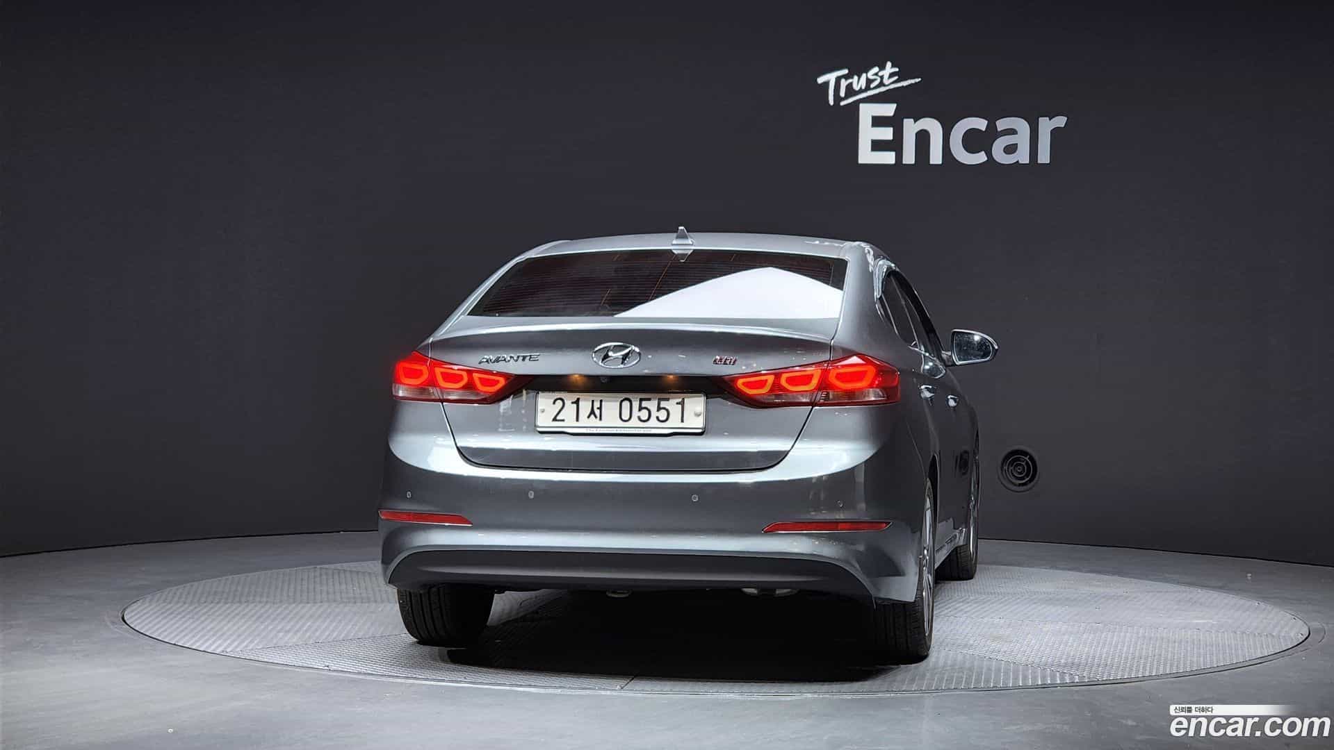 AVANTE Hyundai 2016.7-OUTER-004