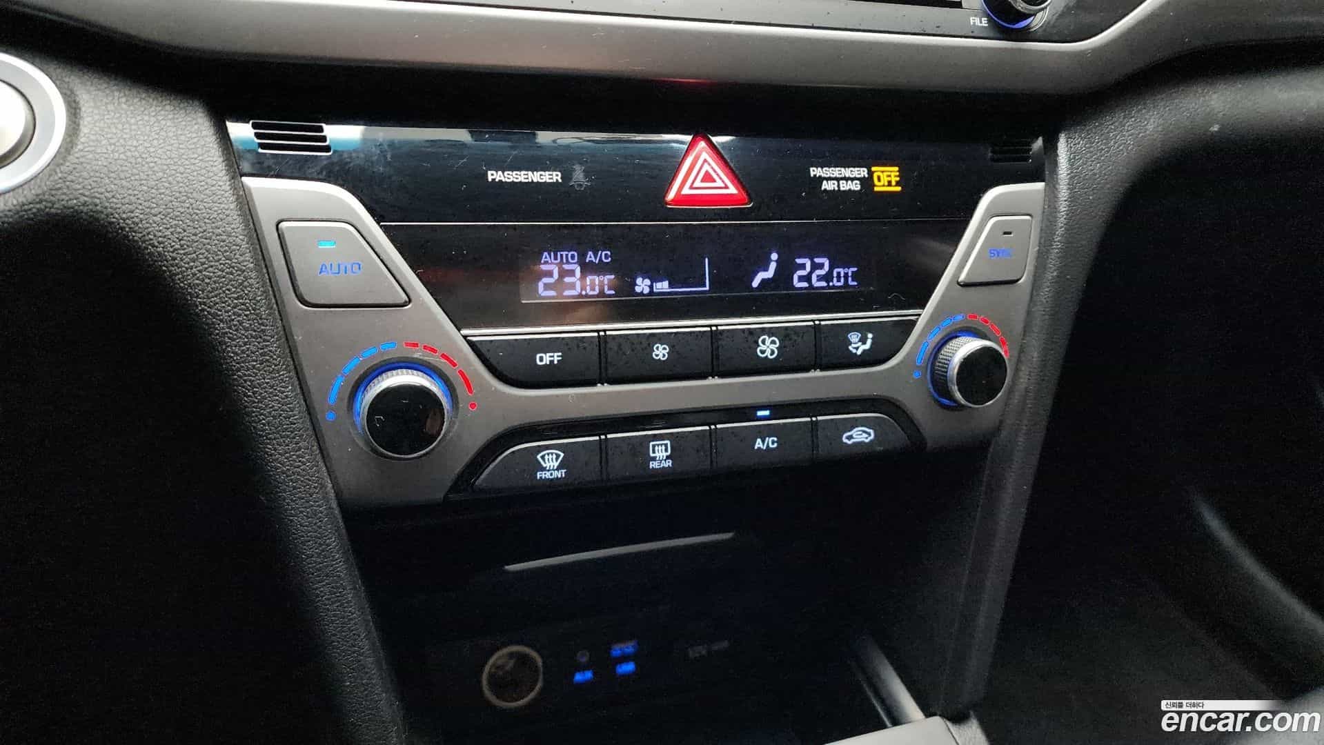 AVANTE Hyundai 2016.7-OPTION-020