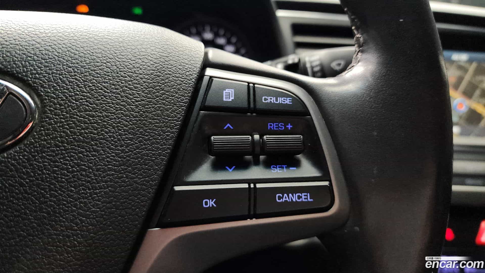 AVANTE Hyundai 2016.7-OPTION-022