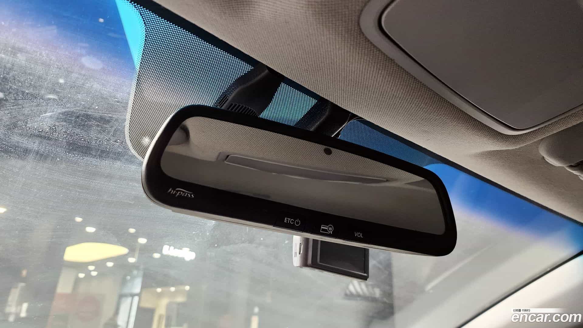 AVANTE Hyundai 2016.7-OPTION-023