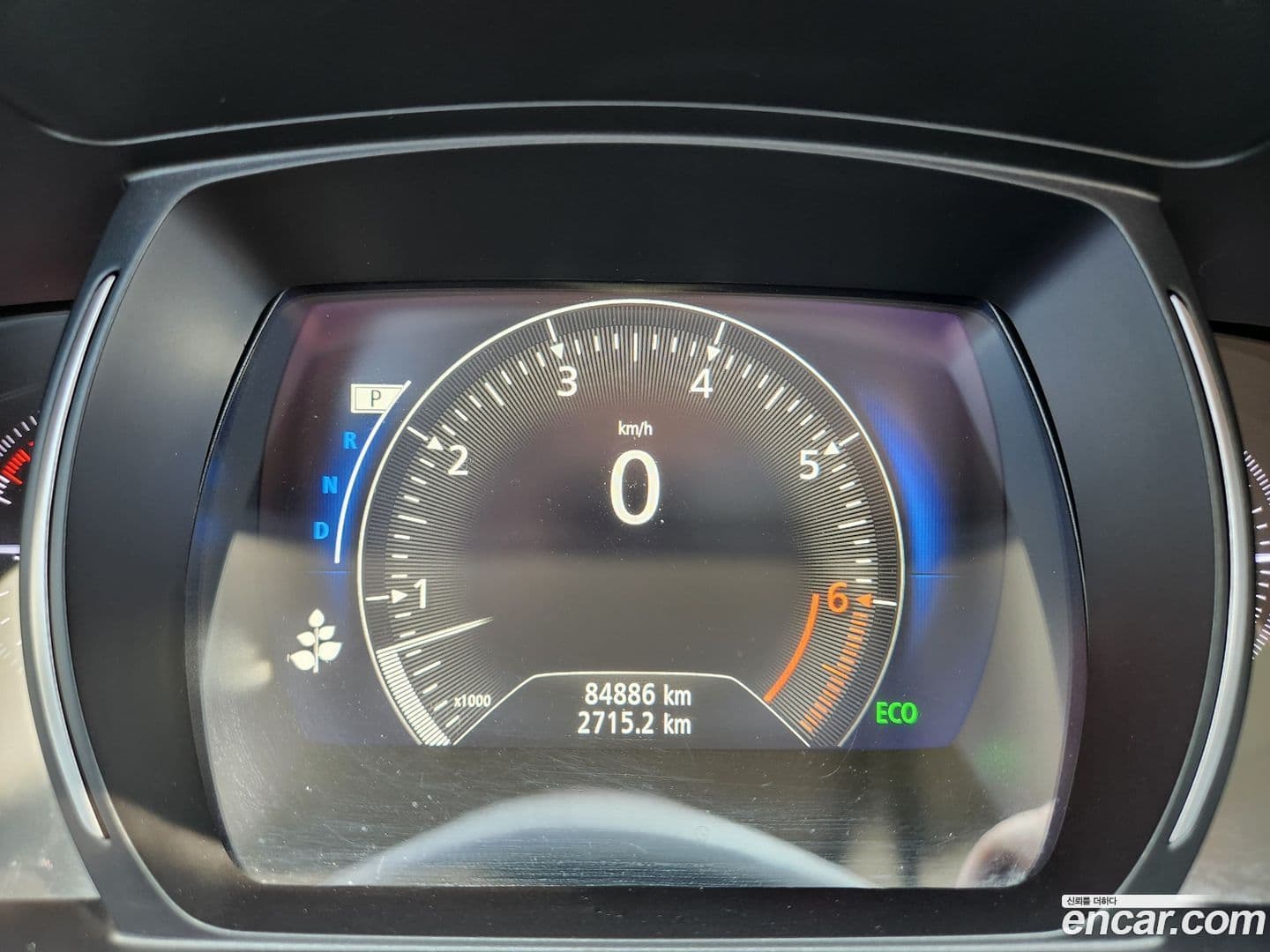 Main__Slider__Photo:QM6 Renault-KoreaSamsung 2019.11-5