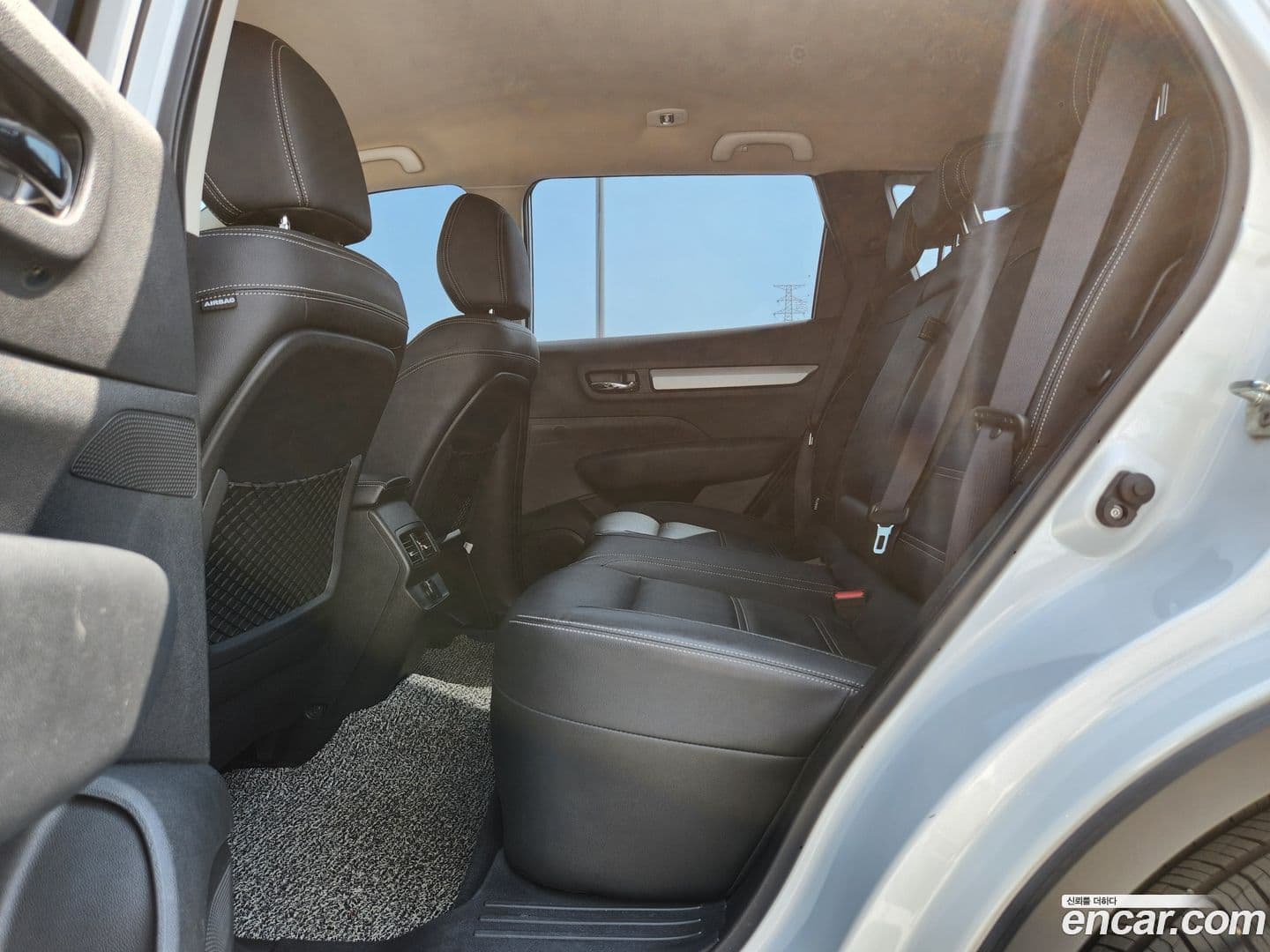 Main__Slider__Photo:QM6 Renault-KoreaSamsung 2019.11-9