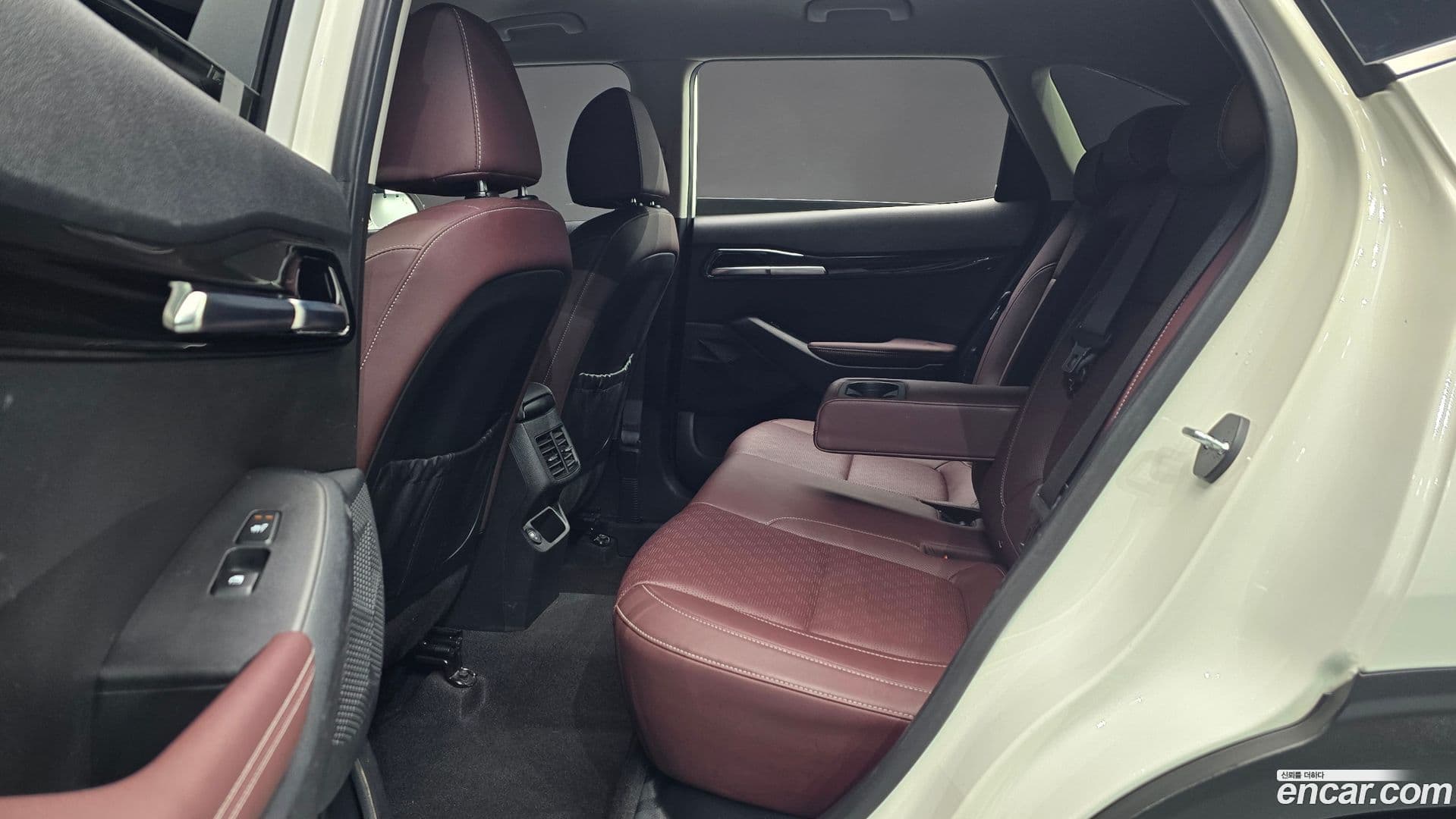 Main__Slider__Photo:Seltos Kia 2021.2-11