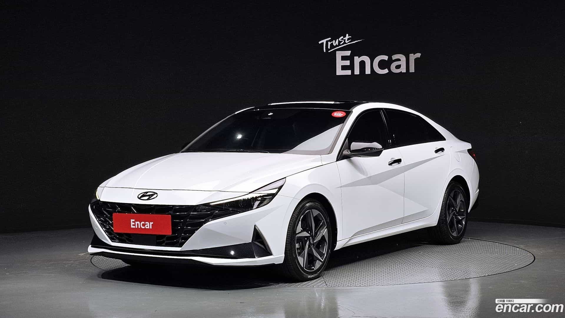 AVANTE Hyundai 2020.6-OUTER-001