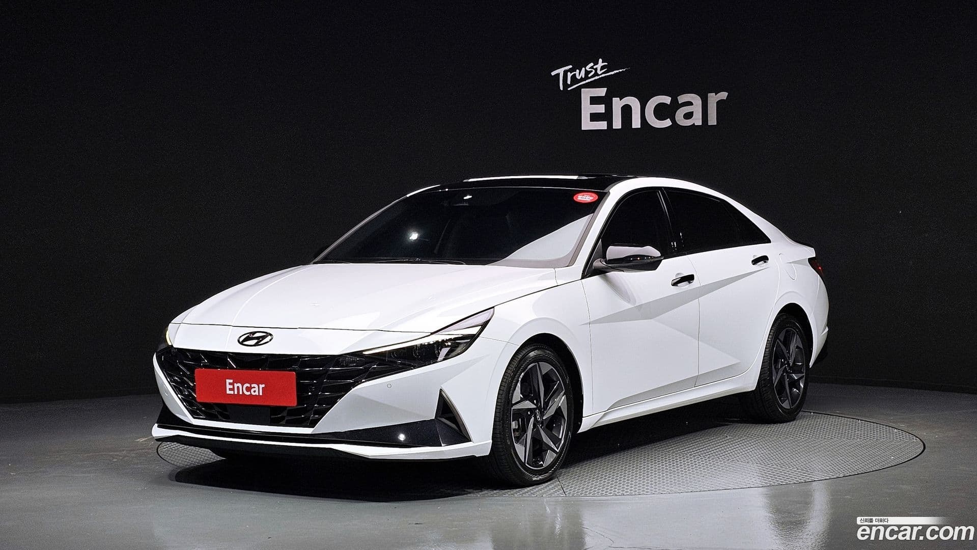 Main__Slider__Photo:AVANTE Hyundai 2020.6-0