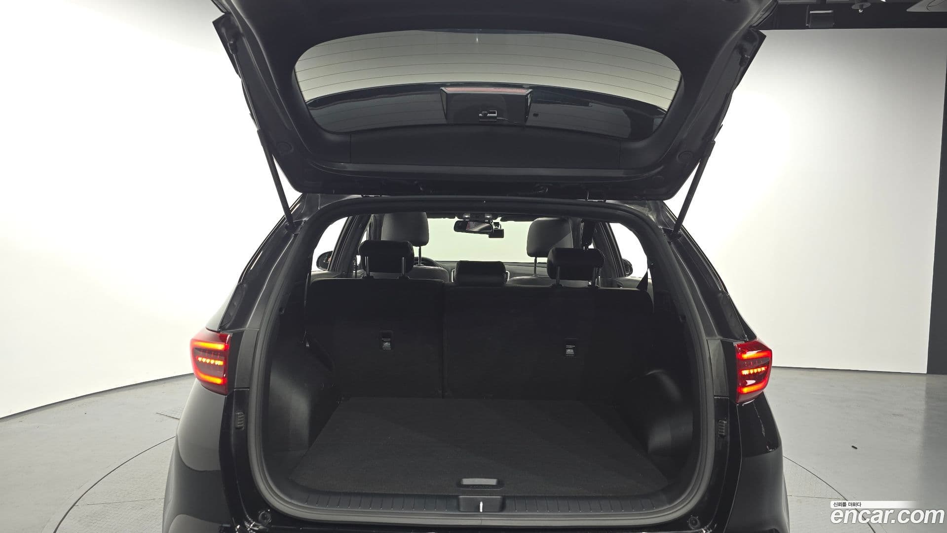 Main__Slider__Photo:Sportage Kia 2019.7-19