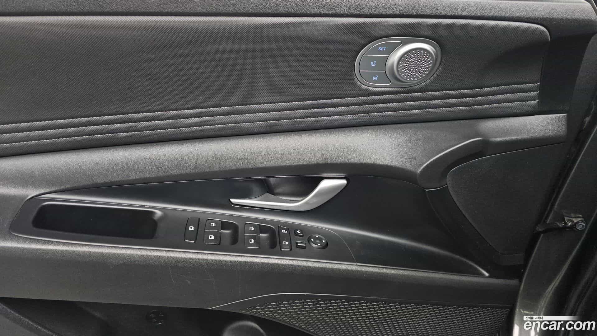 AVANTE Hyundai 2022.0-OPTION-022