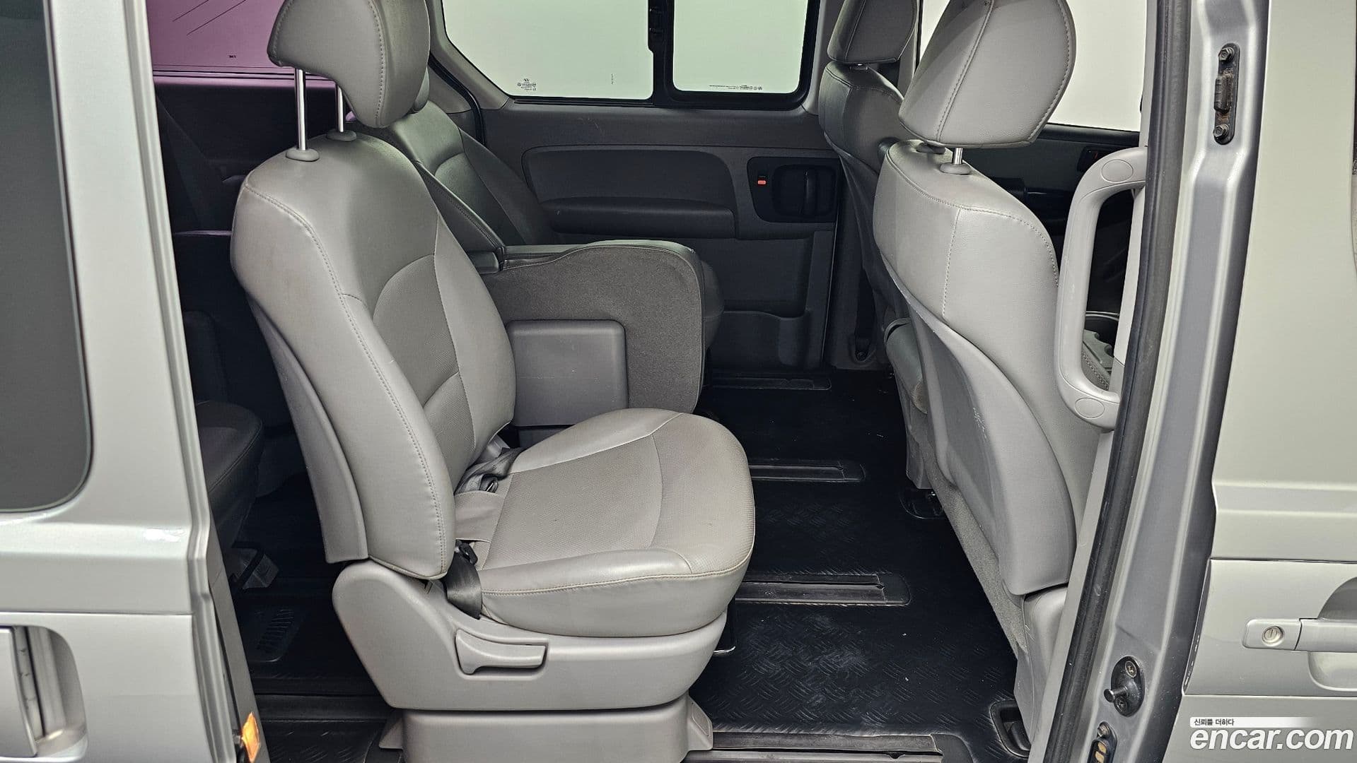 Main__Slider__Photo:Starex Hyundai 2015.3-11