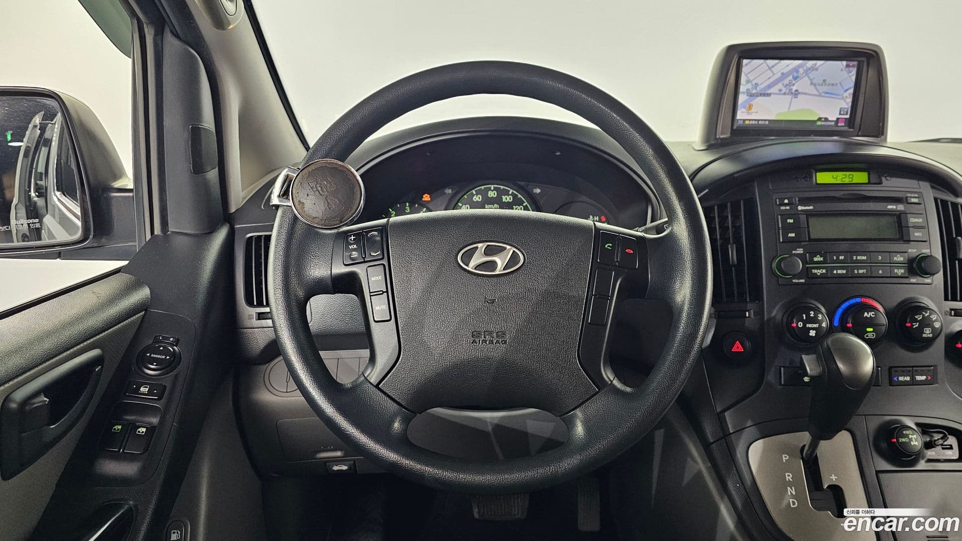 Main__Slider__Photo:Starex Hyundai 2015.3-12