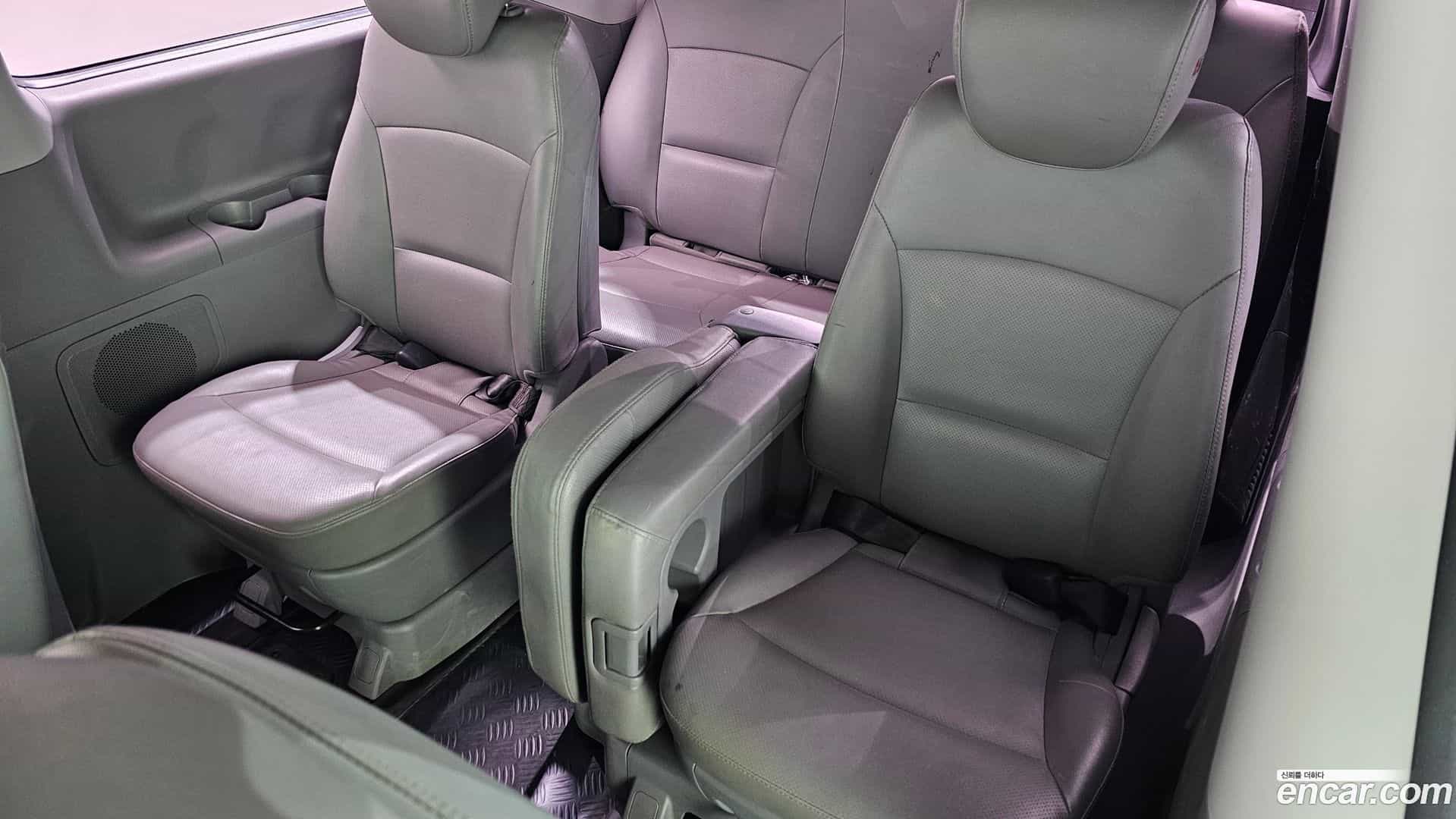 Starex Hyundai 2015.3-OPTION-020