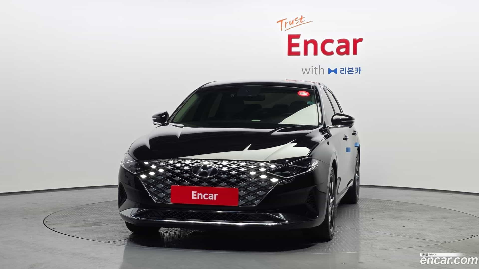 Grandeur Hyundai 2022.0-OUTER-003