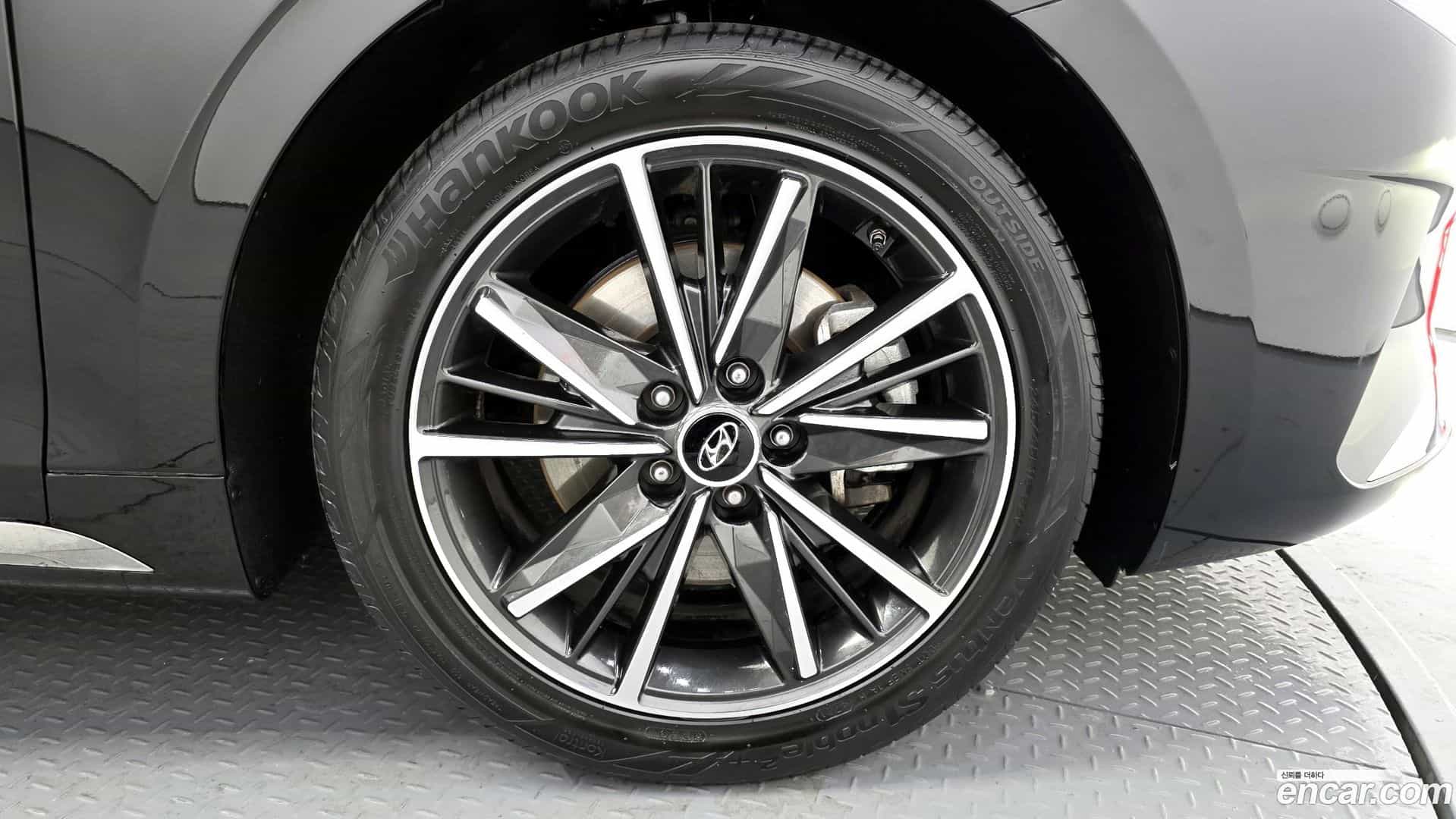 Grandeur Hyundai 2022.0-OUTER-005