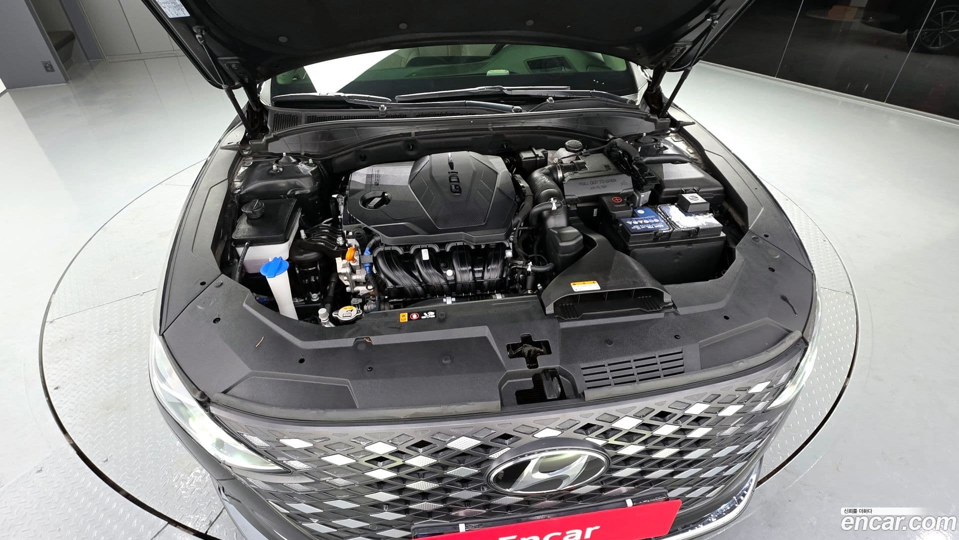 Main__Slider__Photo:Grandeur Hyundai 2022.0-5