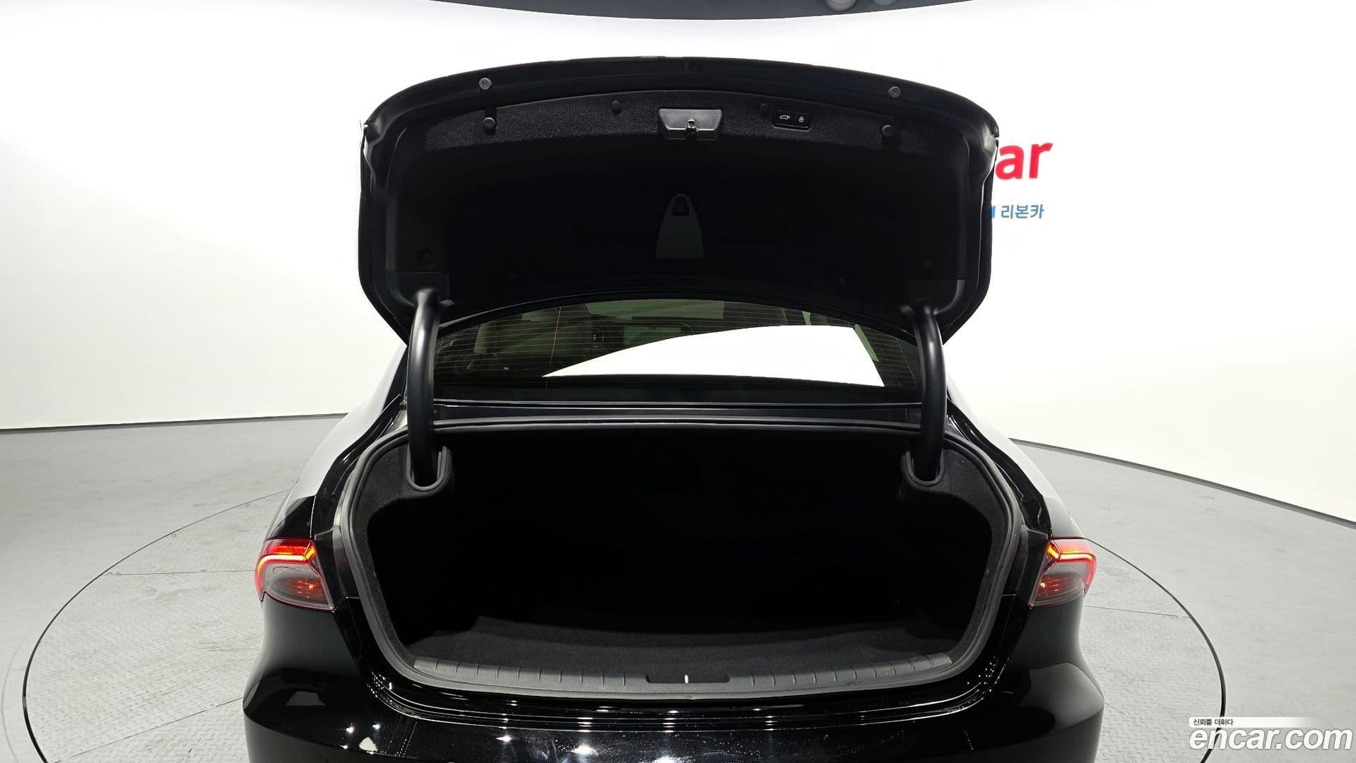 Main__Slider__Photo:Grandeur Hyundai 2022.0-19