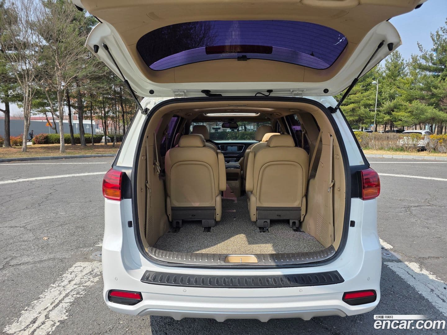 Main__Slider__Photo:Canival Kia 2018.6-17