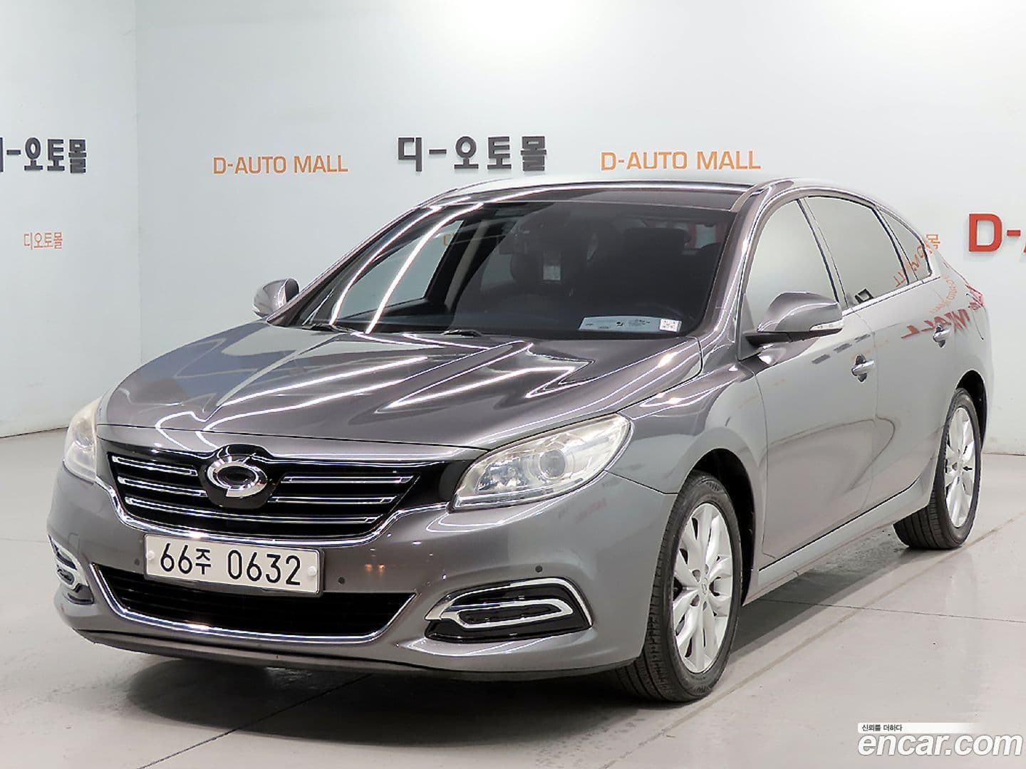 Main__Slider__Photo:SM7 Renault-KoreaSamsung 2015.11-0