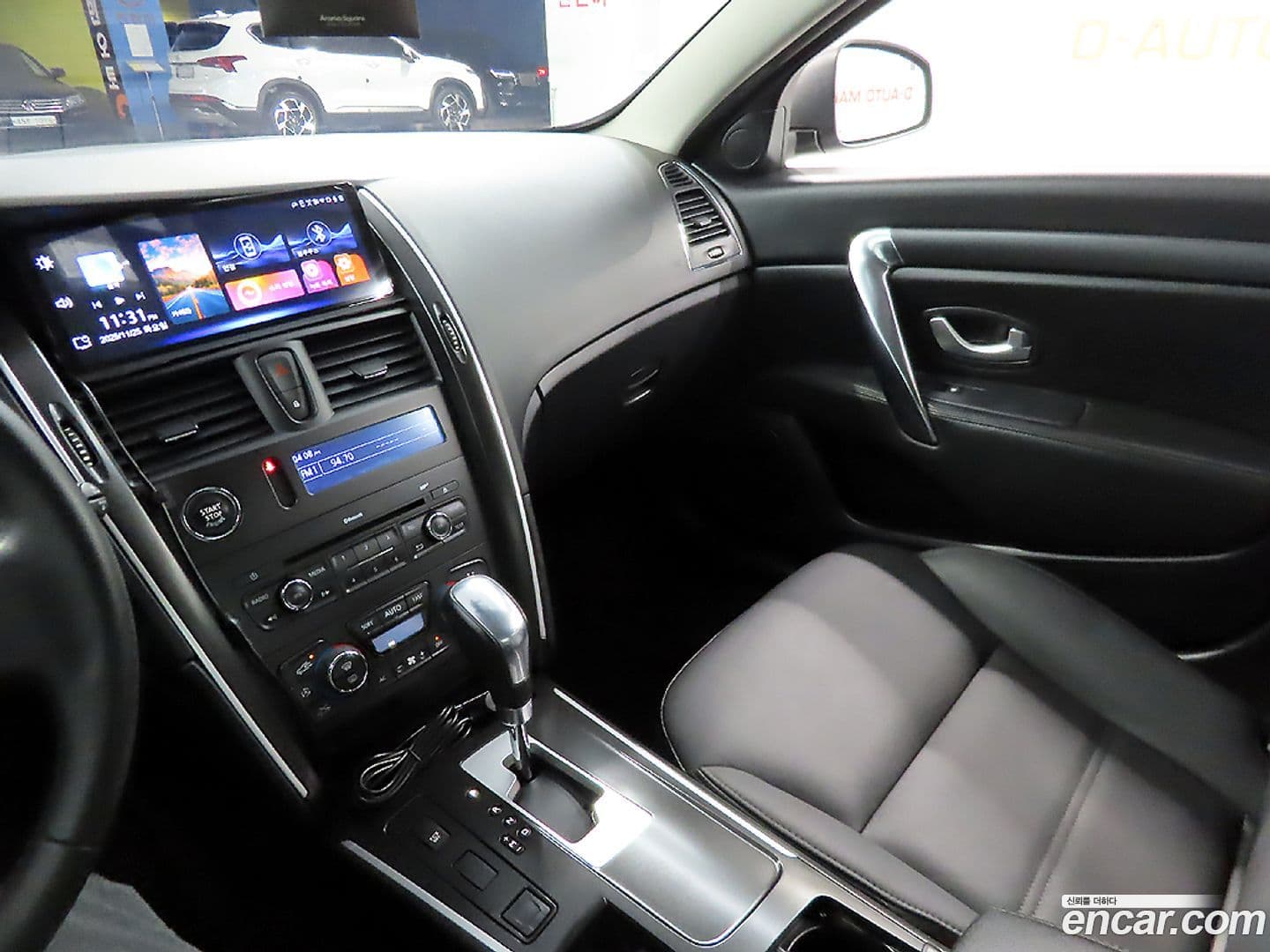 Main__Slider__Photo:SM7 Renault-KoreaSamsung 2015.11-12