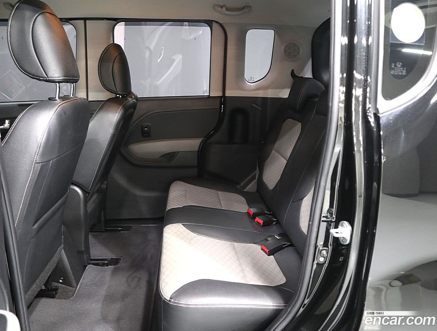 Main__Slider__Photo:RAY Kia 2020.3-10