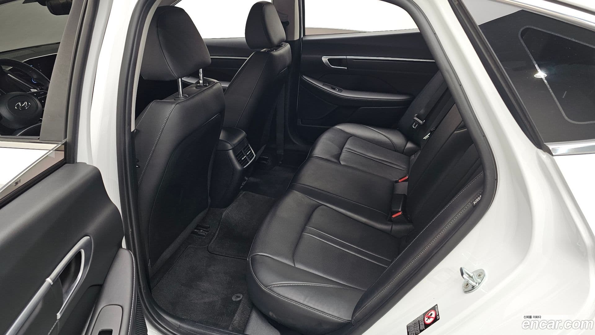 Main__Slider__Photo:Sonata Hyundai 2022.2-11