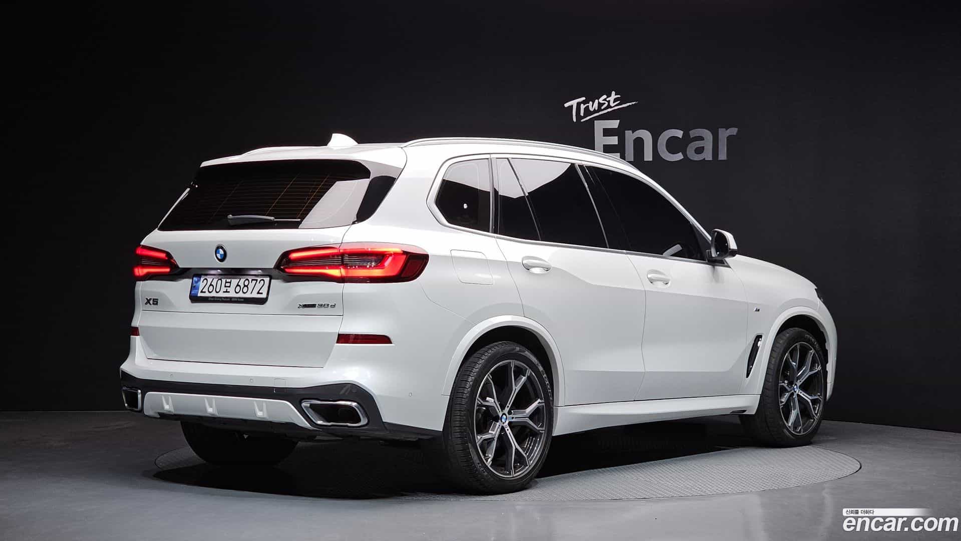 X5 BMW 2022.8-OUTER-002