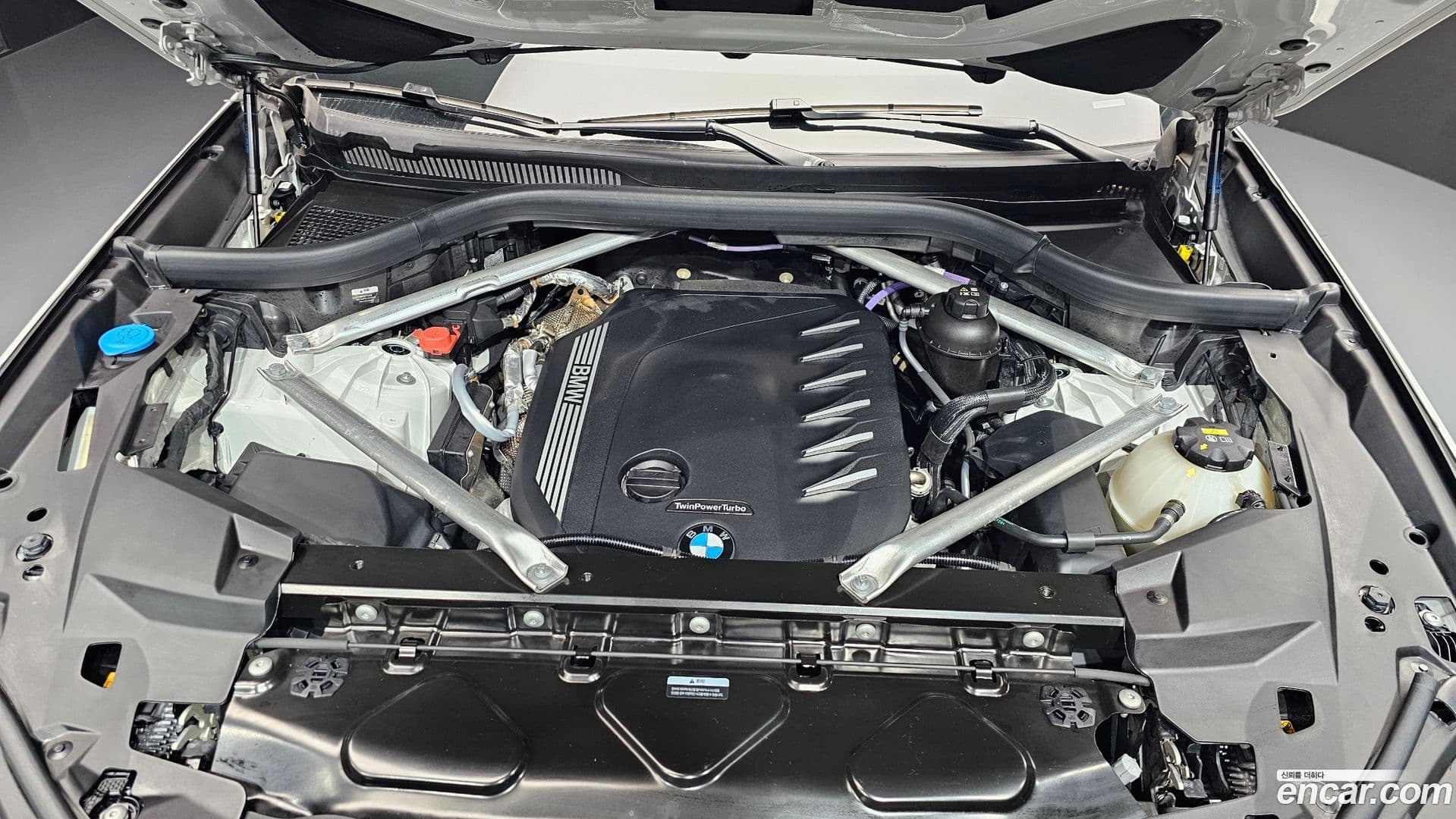 Main__Slider__Photo:X5 BMW 2022.8-5