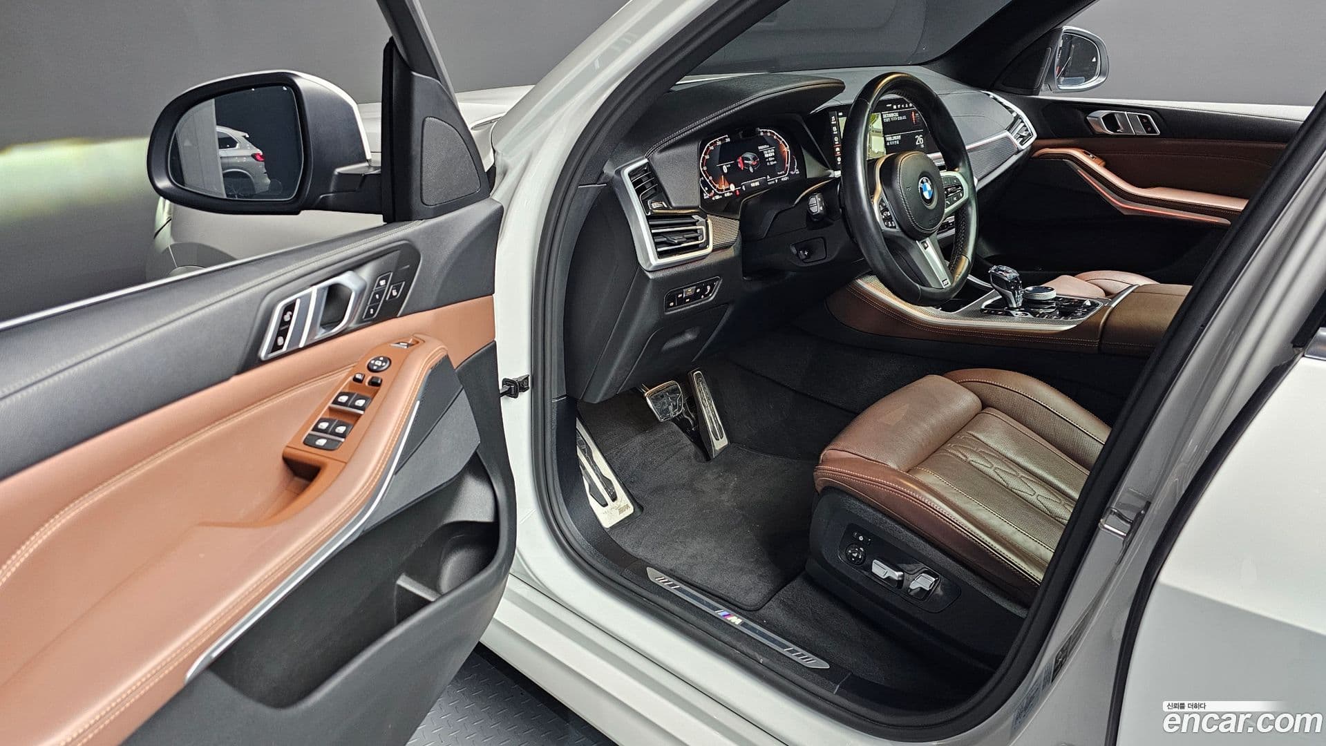 Main__Slider__Photo:X5 BMW 2022.8-10