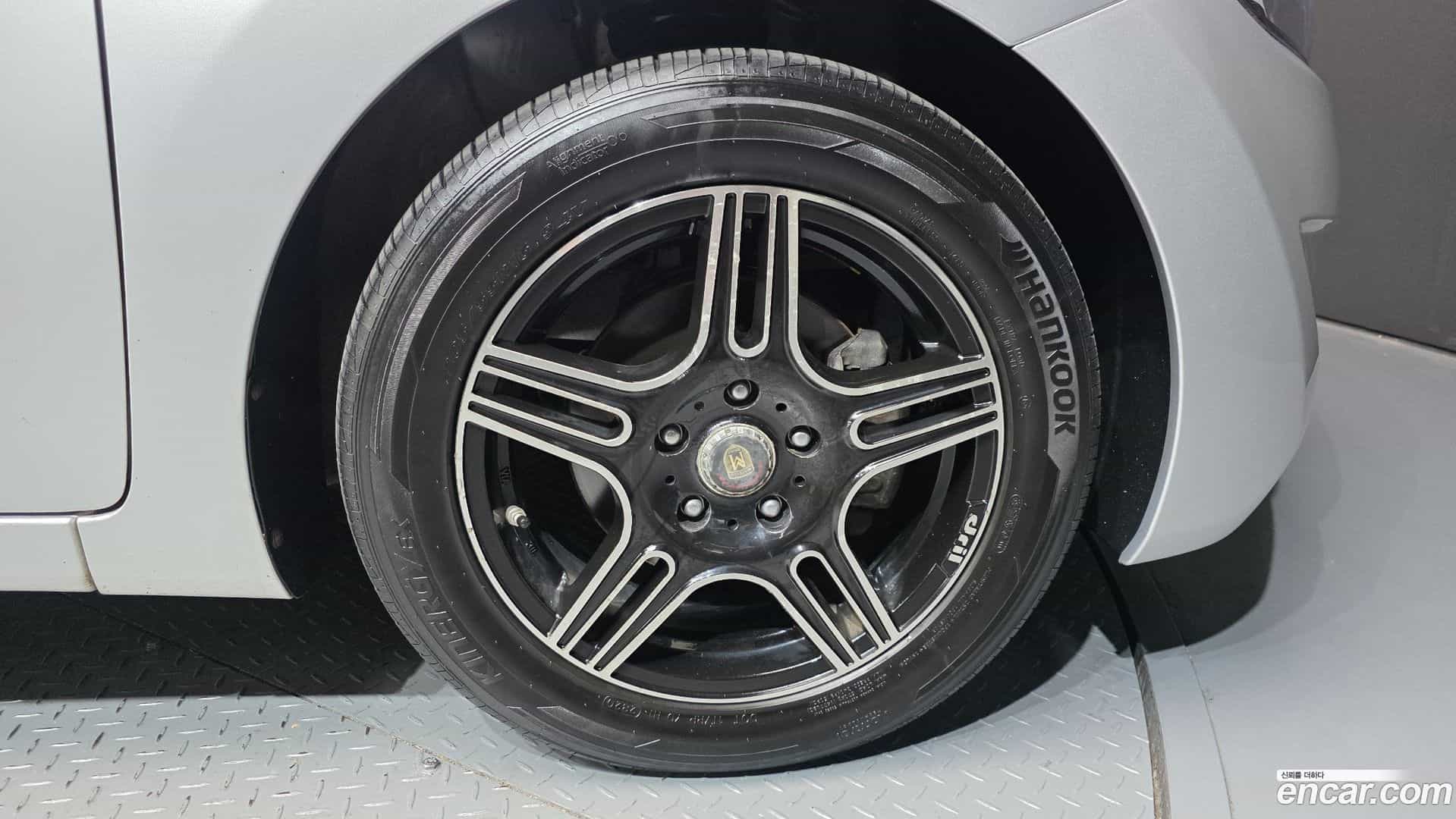 AVANTE Hyundai 2013.7-OUTER-005