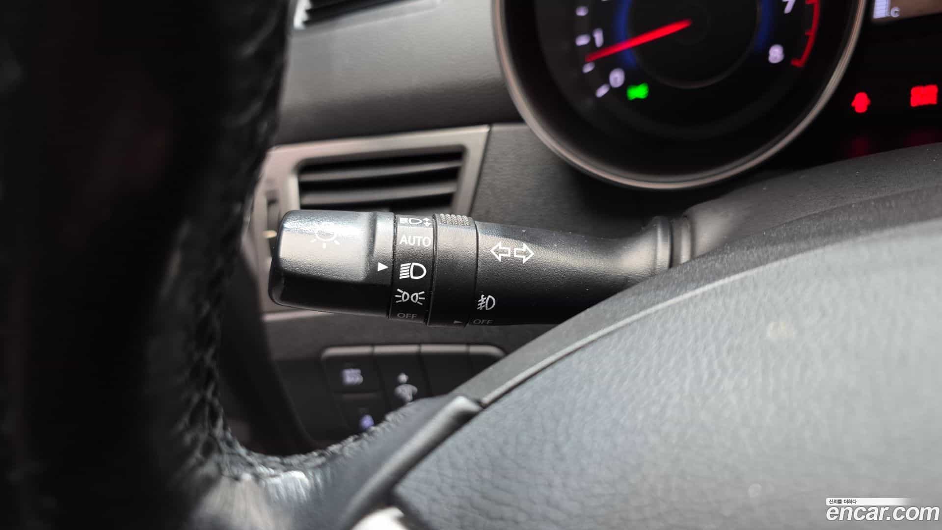 AVANTE Hyundai 2013.7-OPTION-020