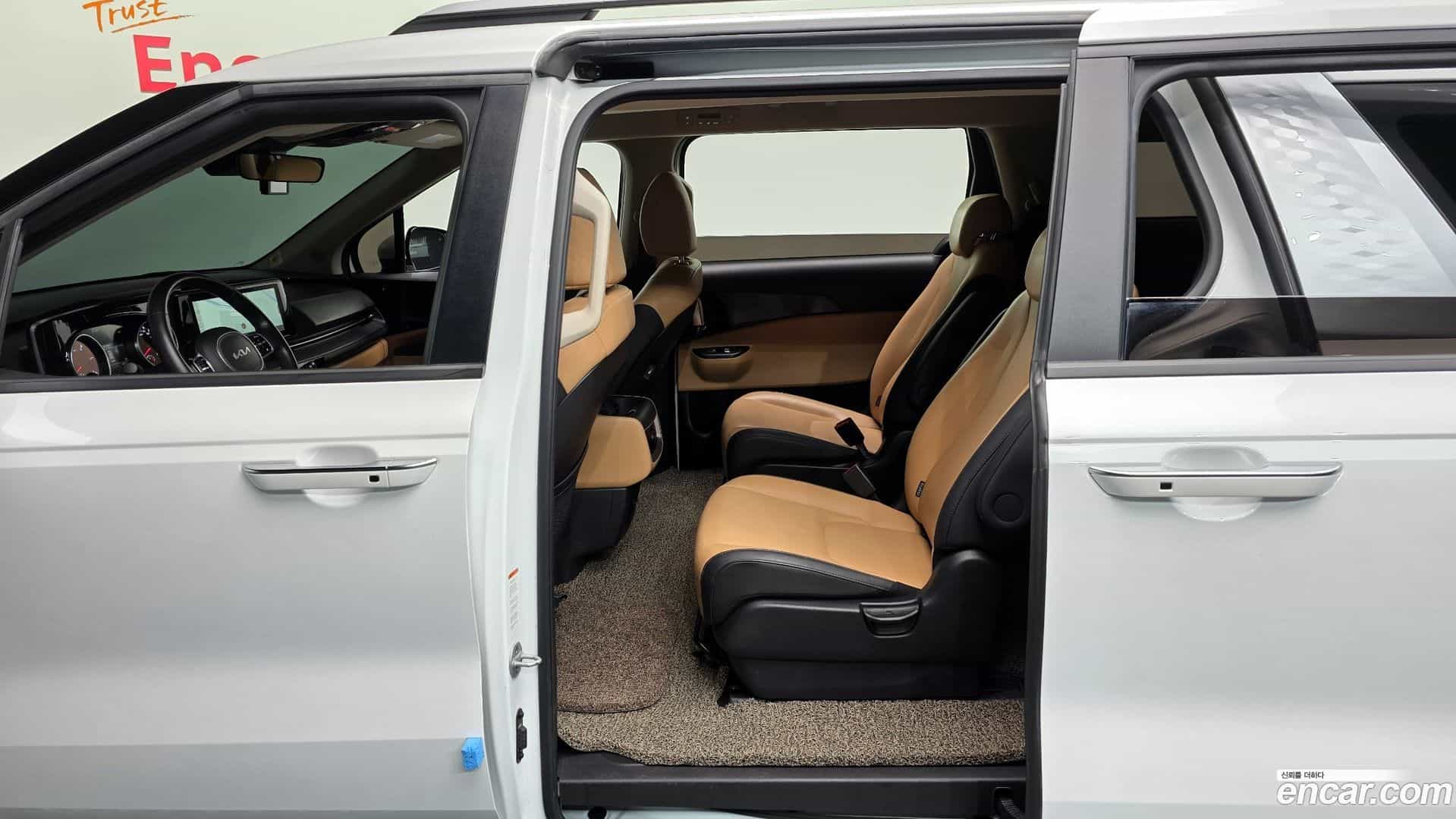 Canival Kia 2023.0-OPTION-016