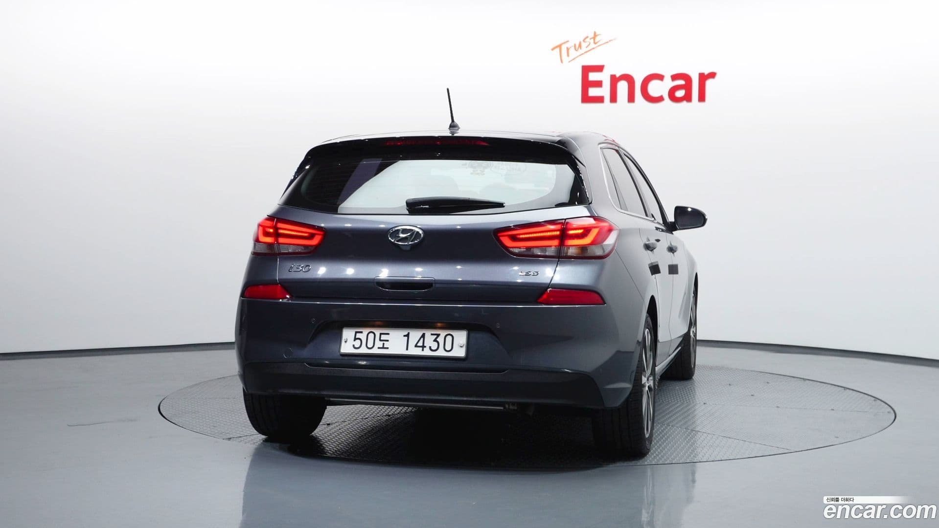 Main__Slider__Photo:i30 Hyundai 2017.8-3