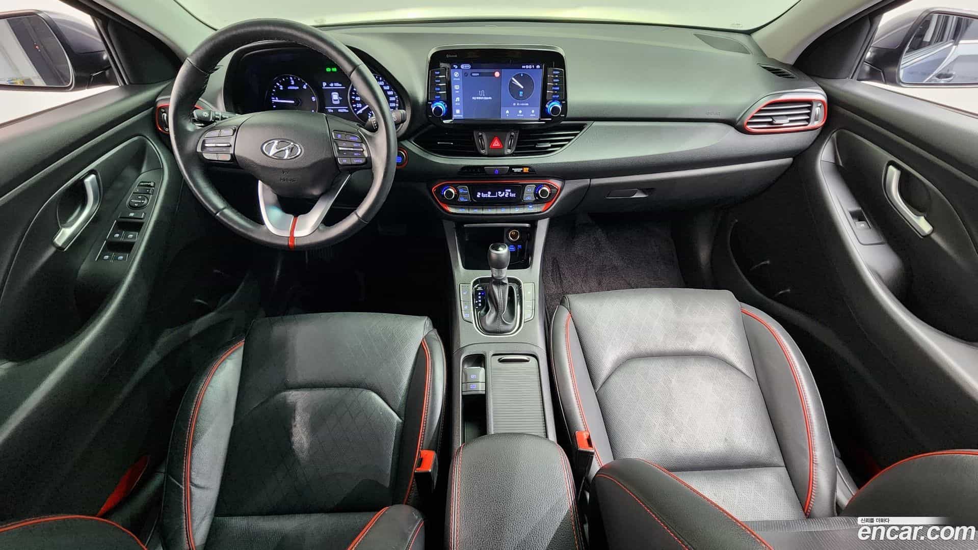 i30 Hyundai 2017.8-INNER-007
