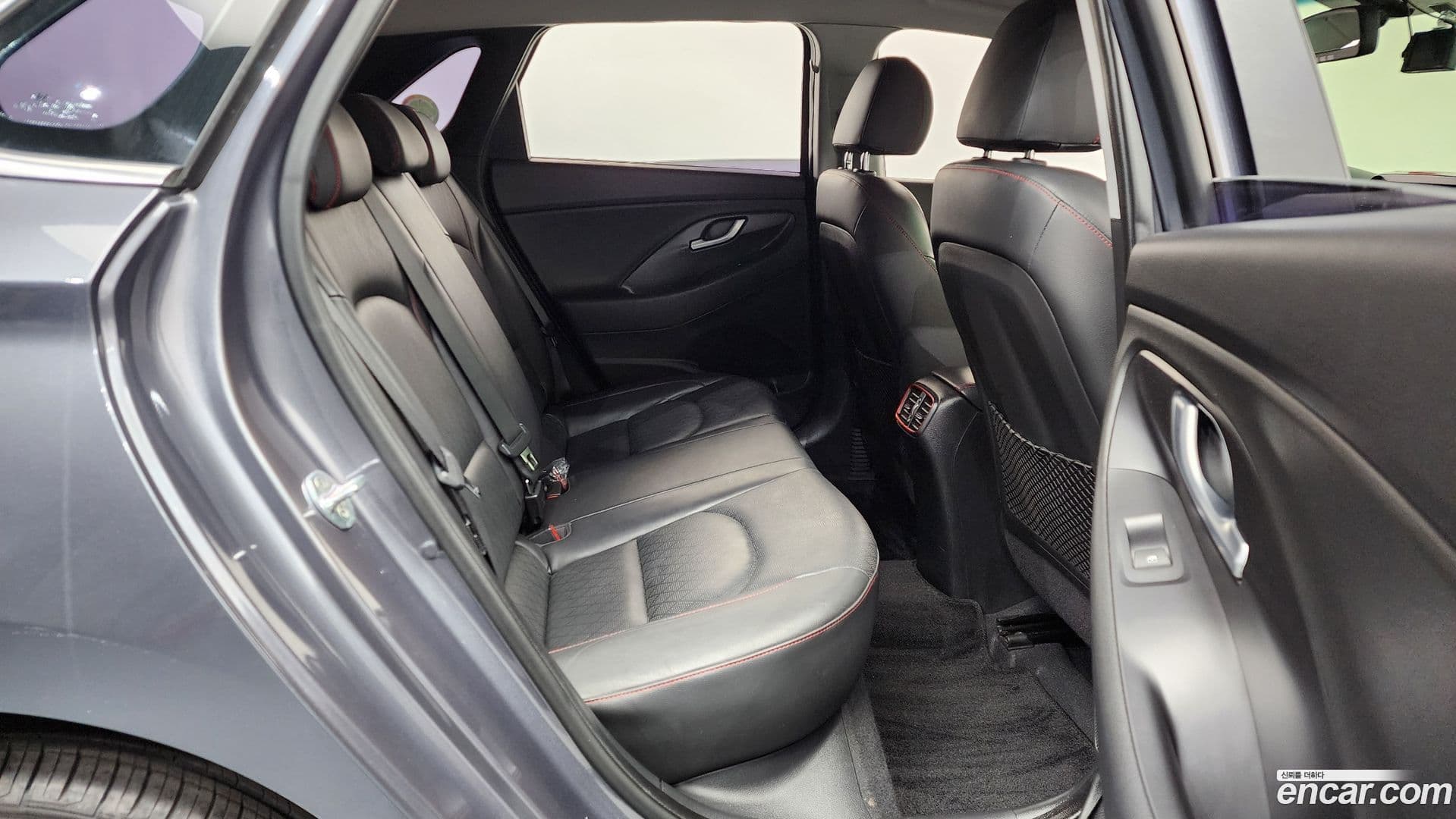 Main__Slider__Photo:i30 Hyundai 2017.8-11