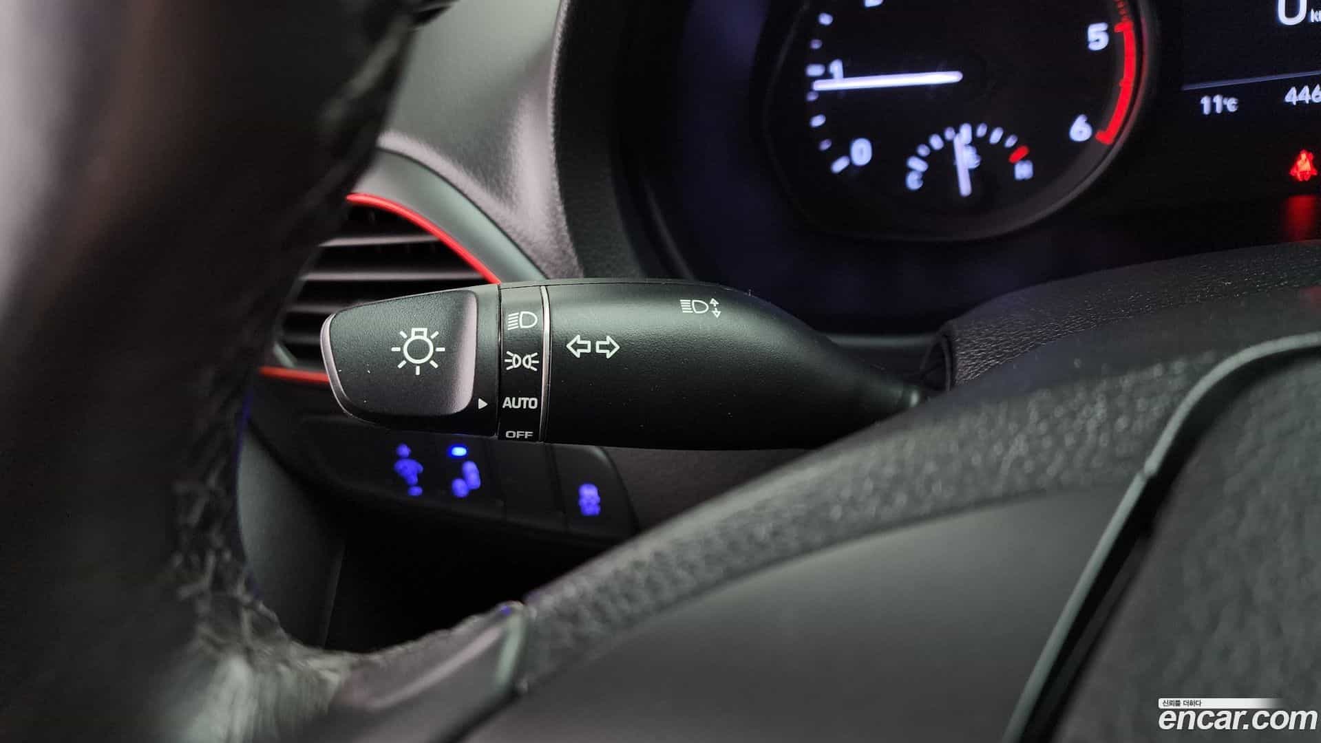 i30 Hyundai 2017.8-OPTION-019