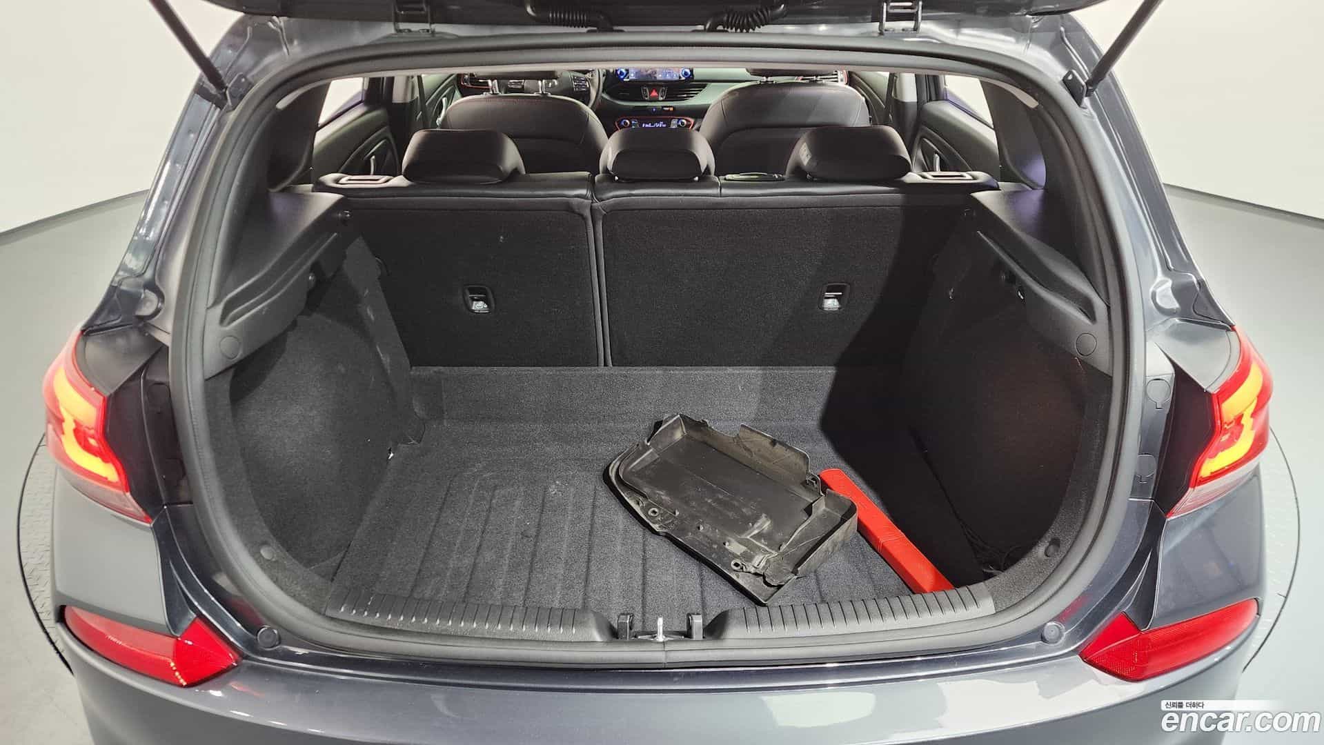 i30 Hyundai 2017.8-OPTION-024